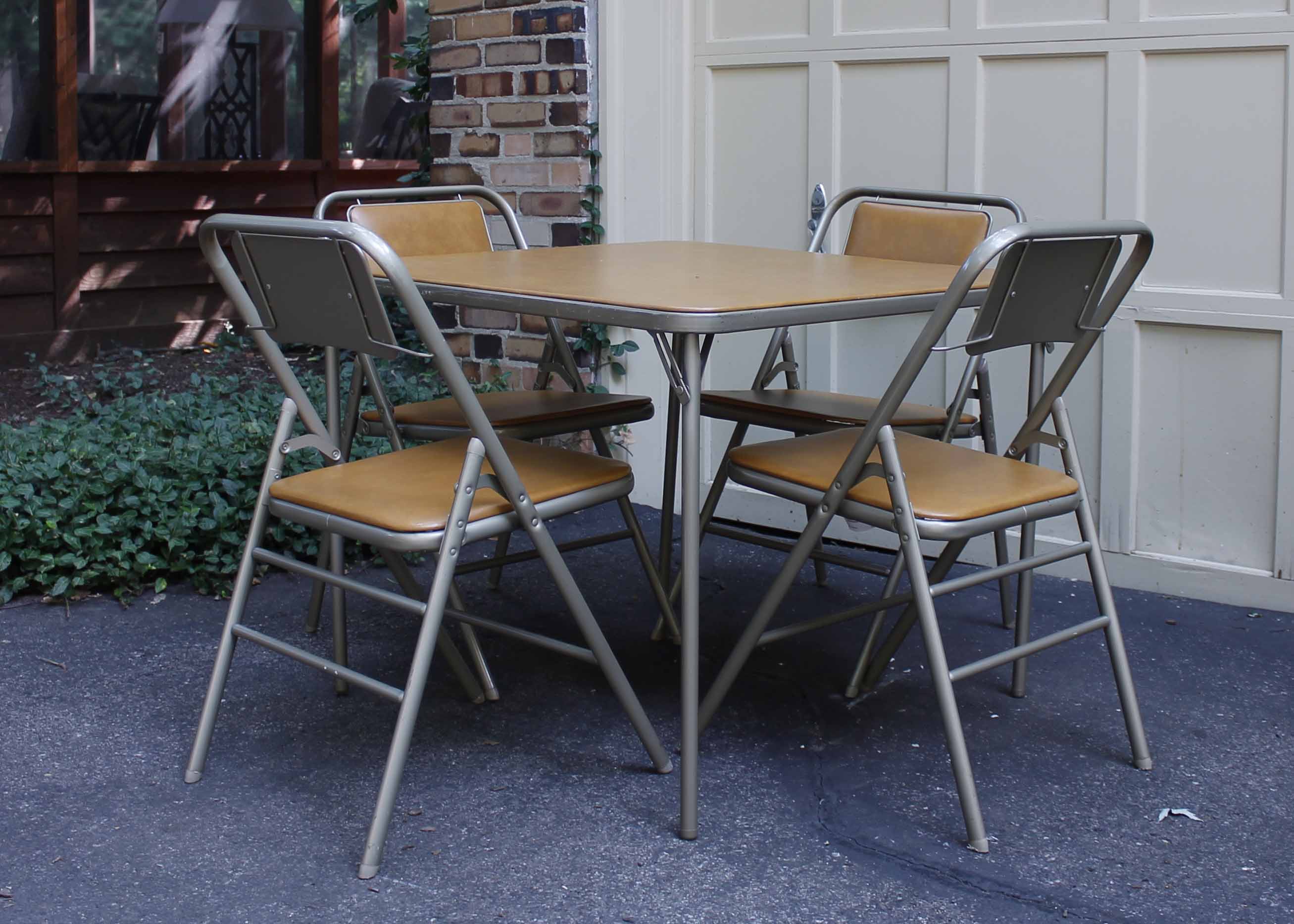 vintage samsonite card table and chairs