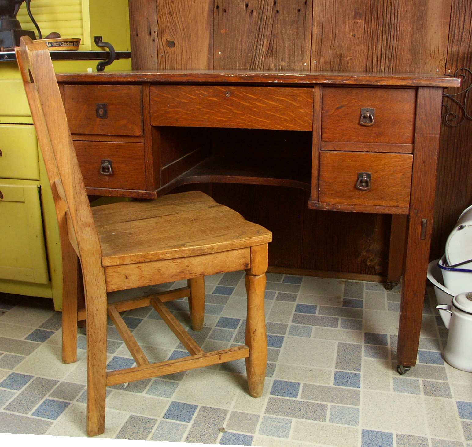 Antique Oak Desk and Chair EBTH