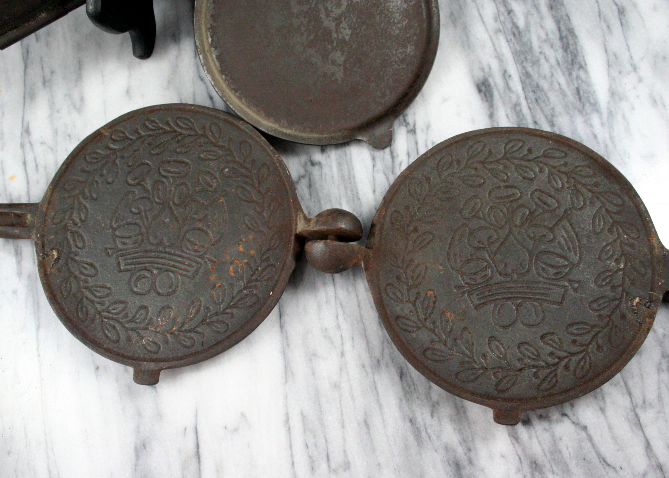 Cast Iron Pancake Mold and Krumkake Mold EBTH