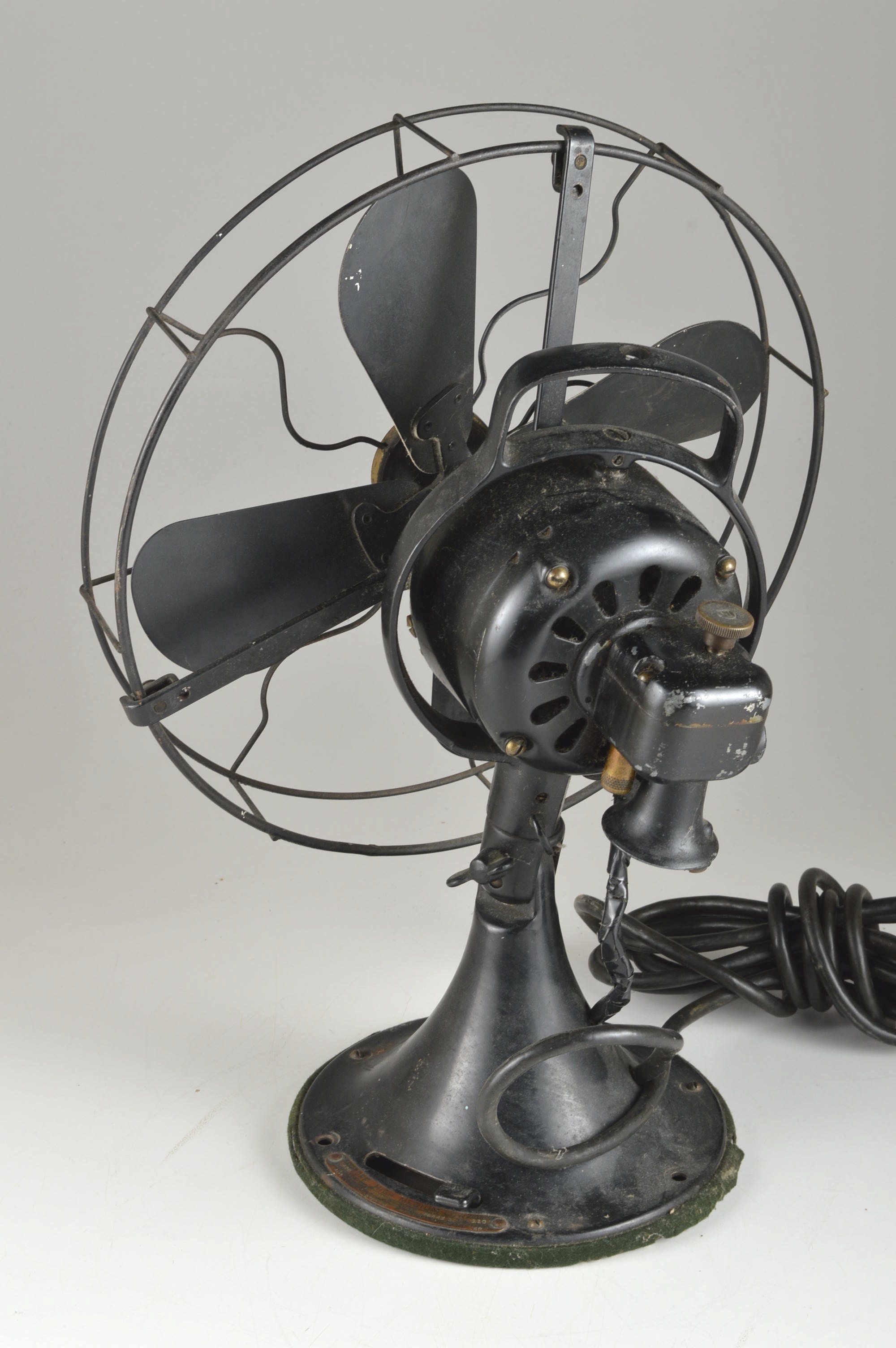 Graybar Vintage Table Fan EBTH