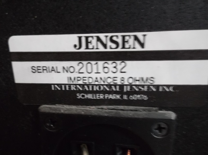 Pair of Vintage Jensen Digital 3080 Tower Speakers EBTH