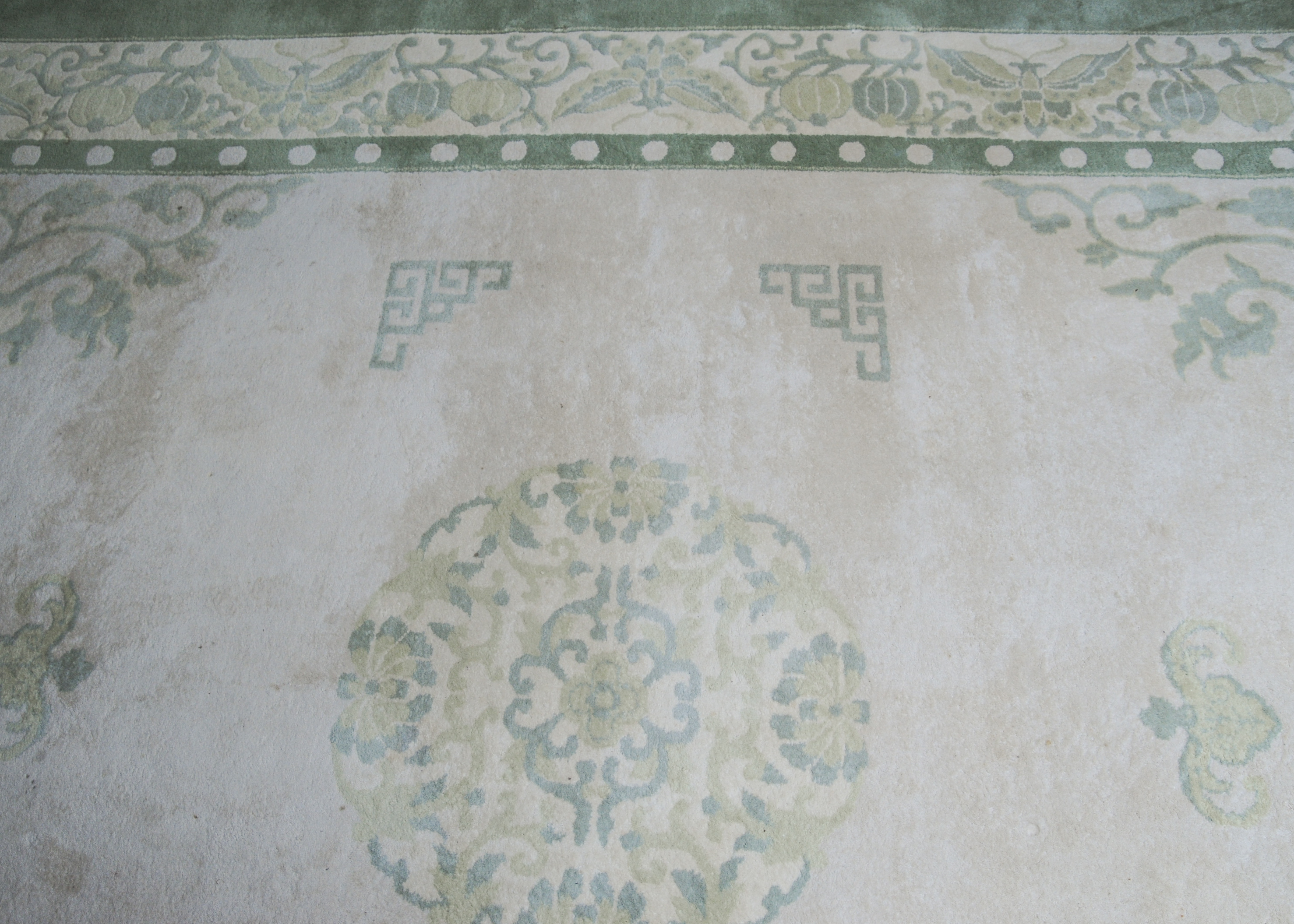 Large Bengali Wool Rug EBTH