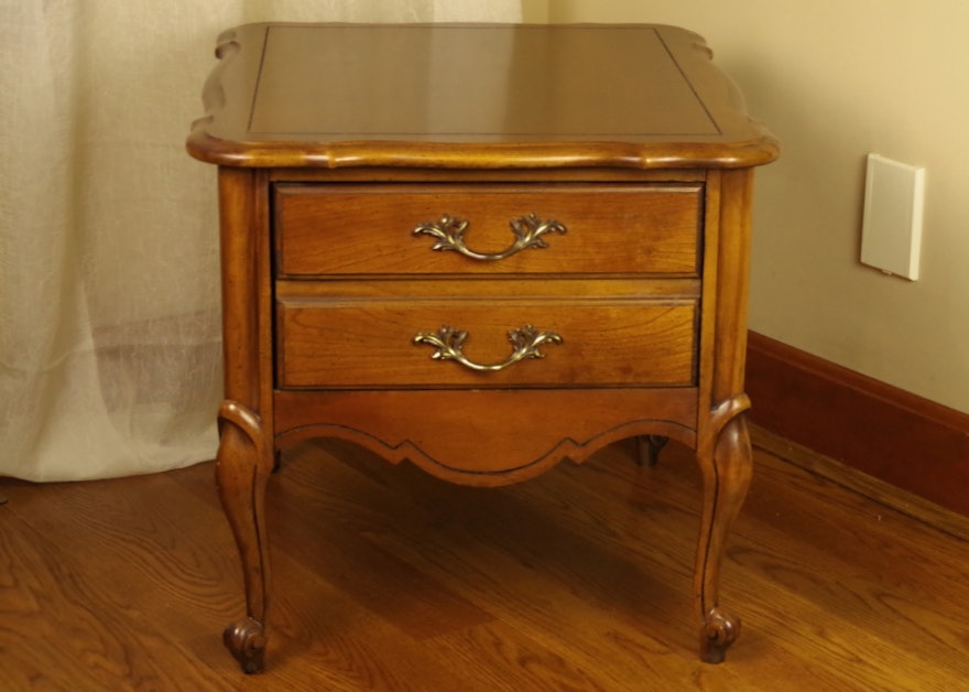 Thomasville Side Table With Drawer Ebth