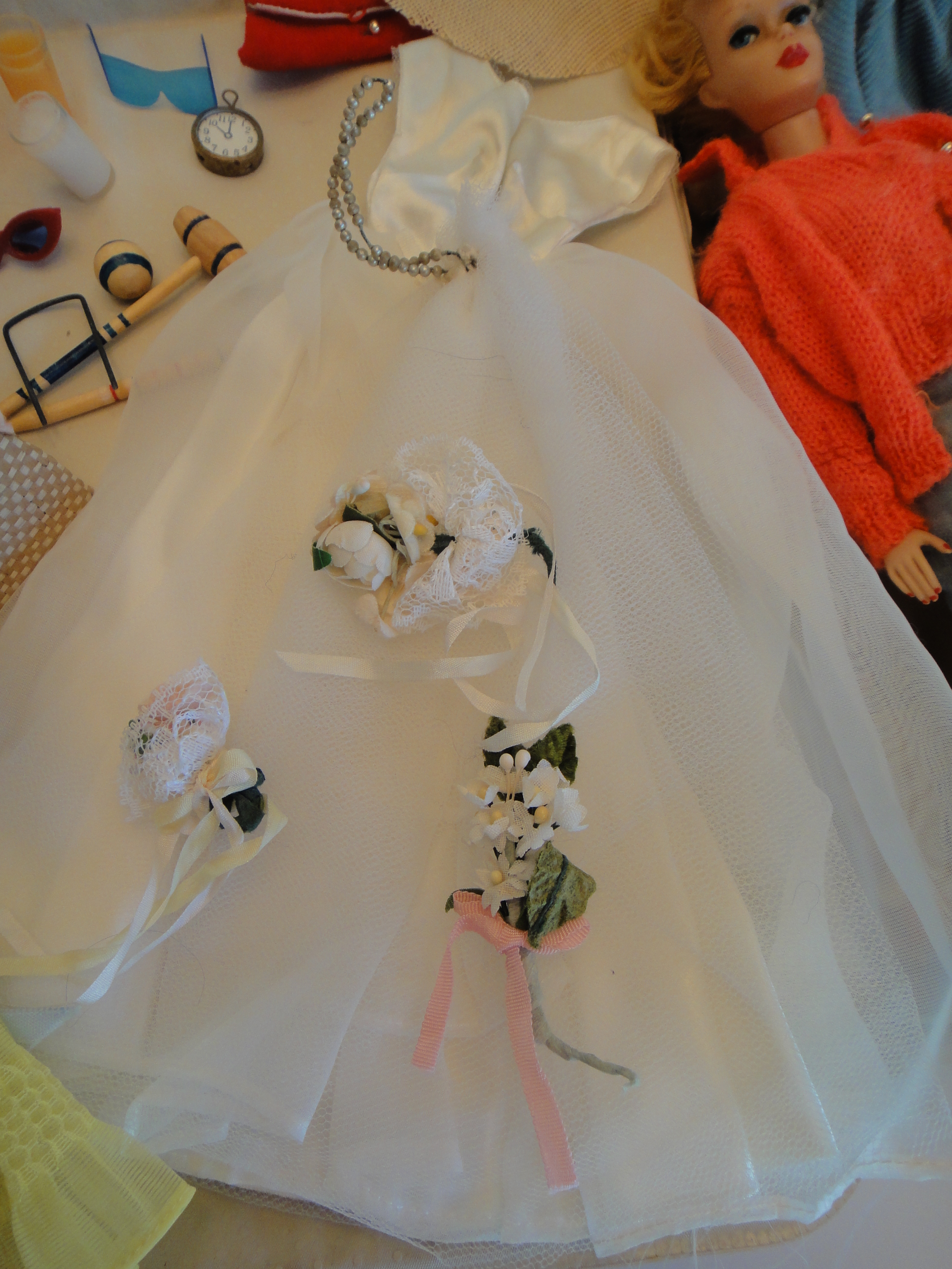 Vintage 1961 Barbie Doll Case, Barbie & Accessories | EBTH