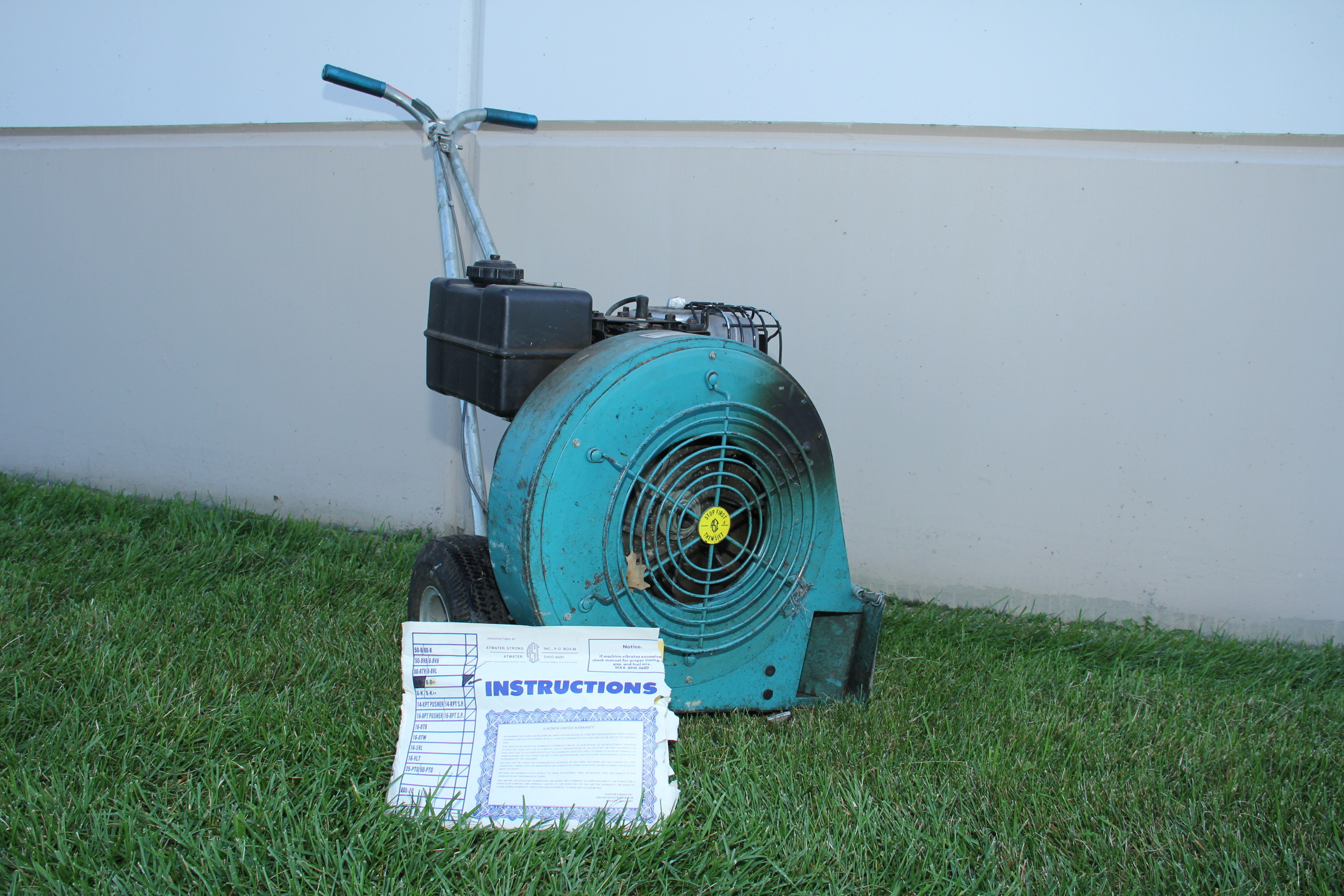 LoBlo AirBroom Sweeper Model 8B EBTH