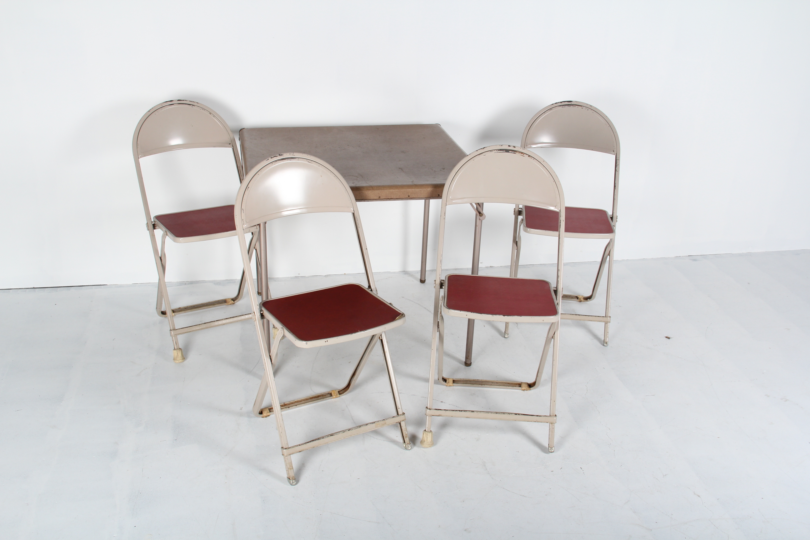Vintage Samsonite Folding Table and Four Chair Set EBTH