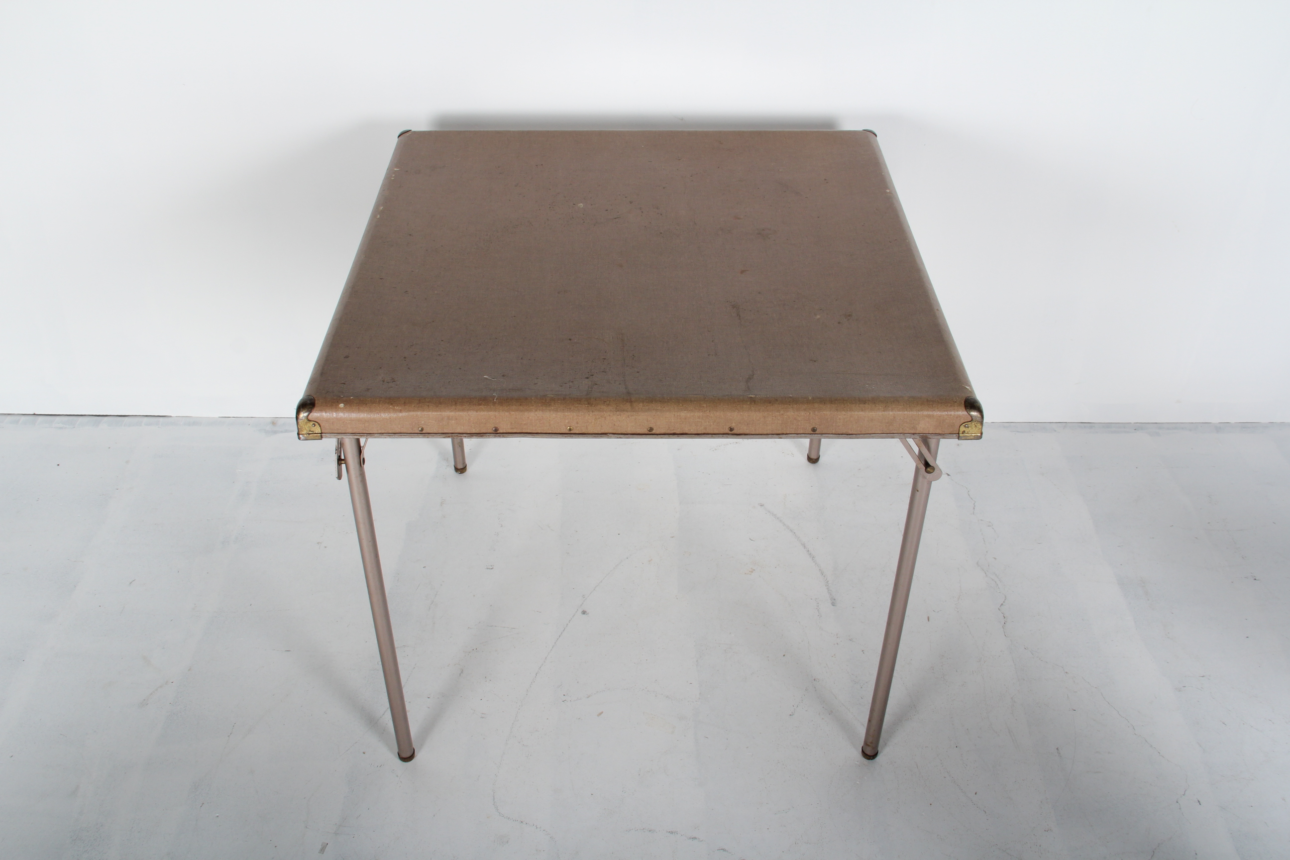 Vintage Samsonite Folding Table and Four Chair Set EBTH