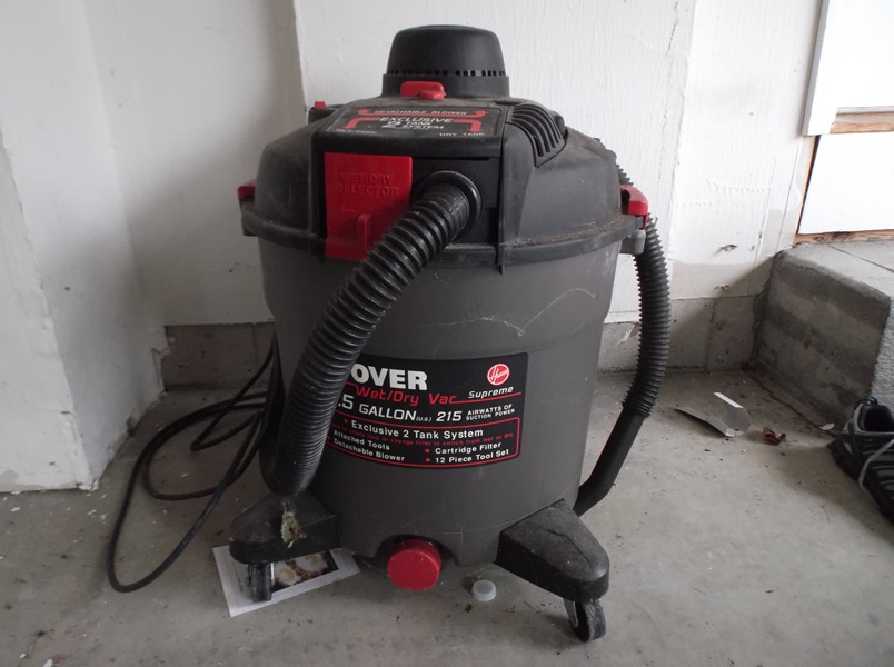 Hoover 12.5 Gallon Wet Dry Vac EBTH