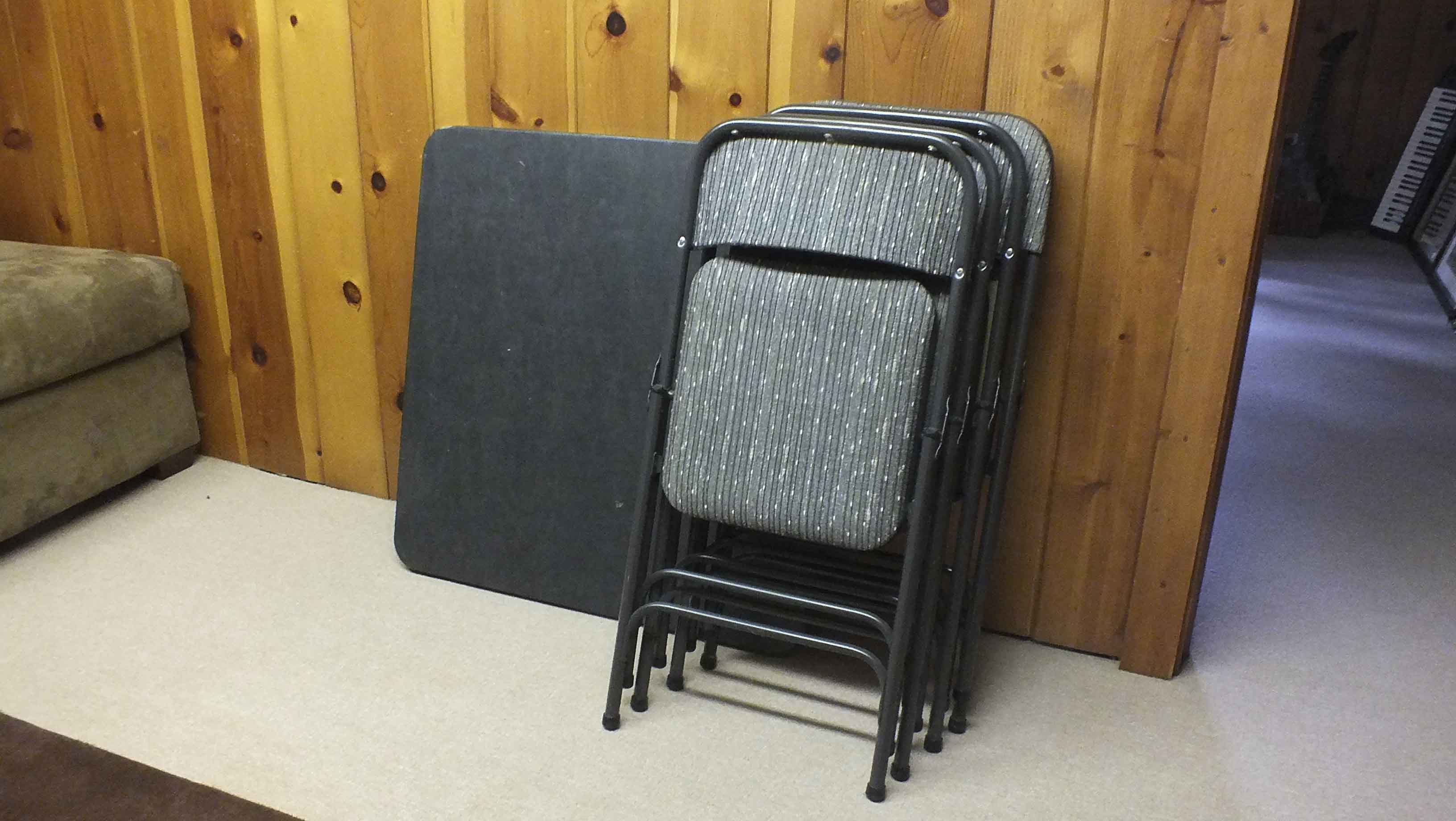 Samsonite Folding Card Table and Chairs EBTH