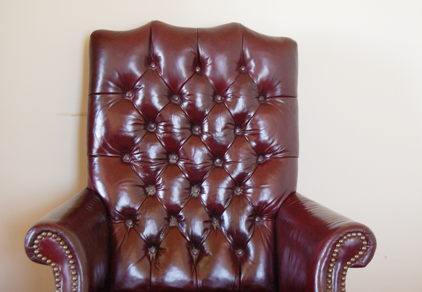 Cordovan Tufted Leather Office Chair by North Hickory Furniture EBTH