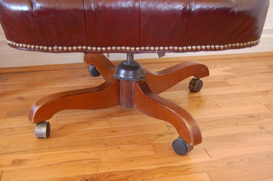 Cordovan Tufted Leather Office Chair by North Hickory Furniture EBTH