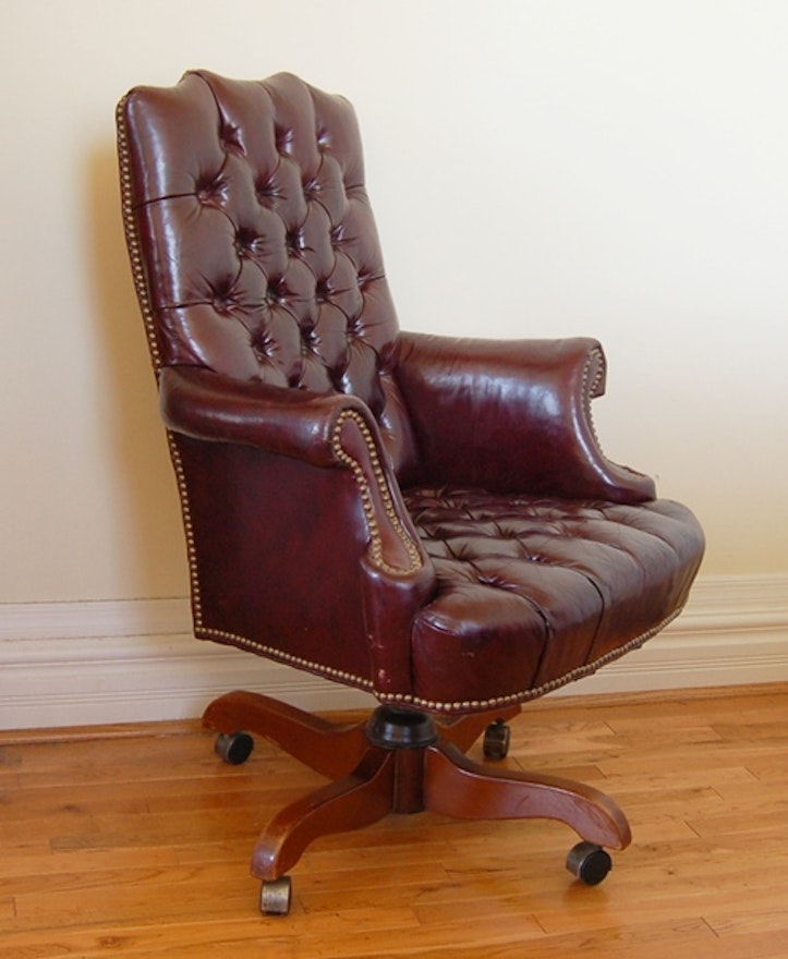Cordovan Tufted Leather Office Chair by North Hickory Furniture | EBTH