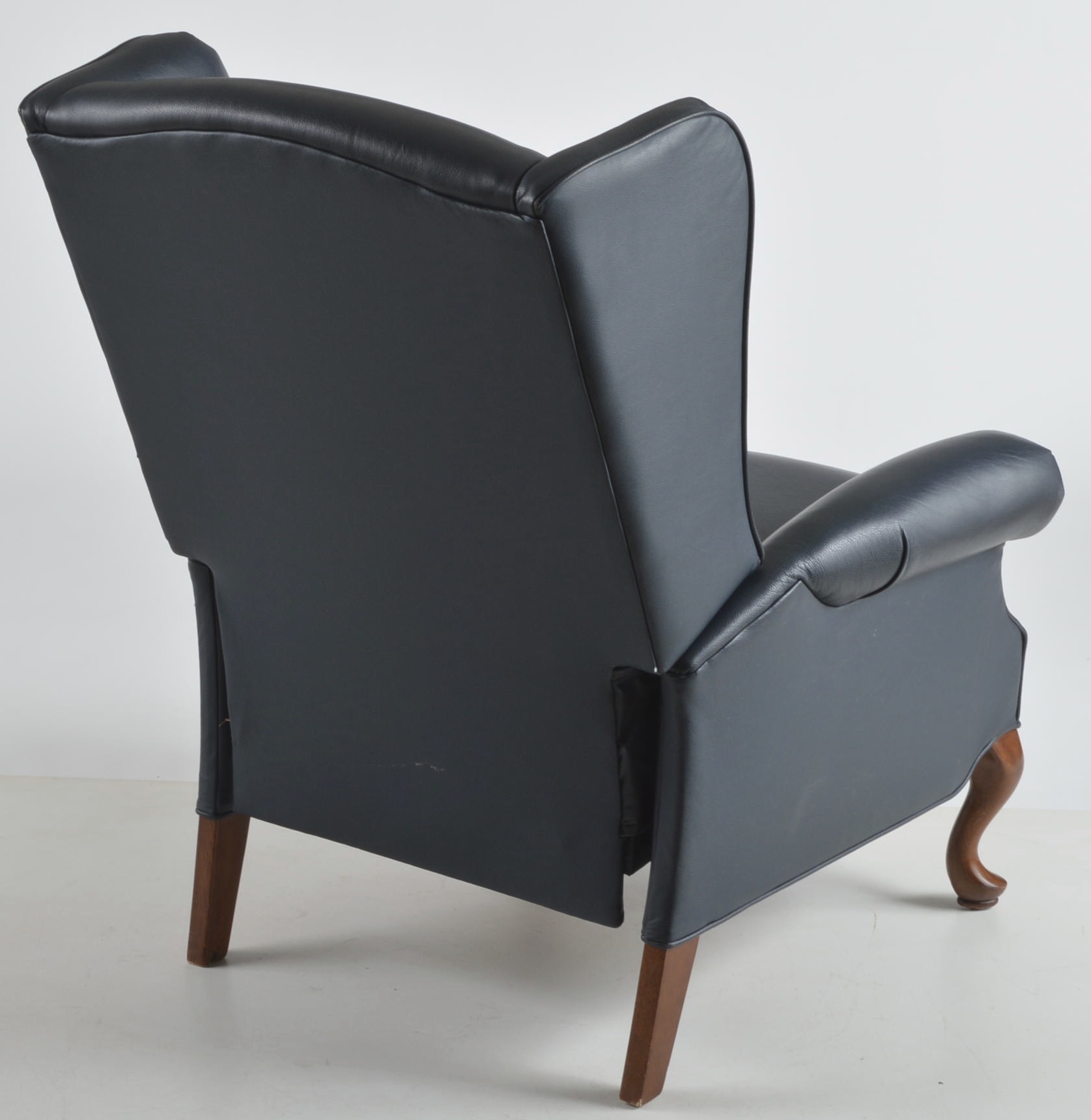 Queen Anne Style Wingback Leather Like Reclining Chair | EBTH