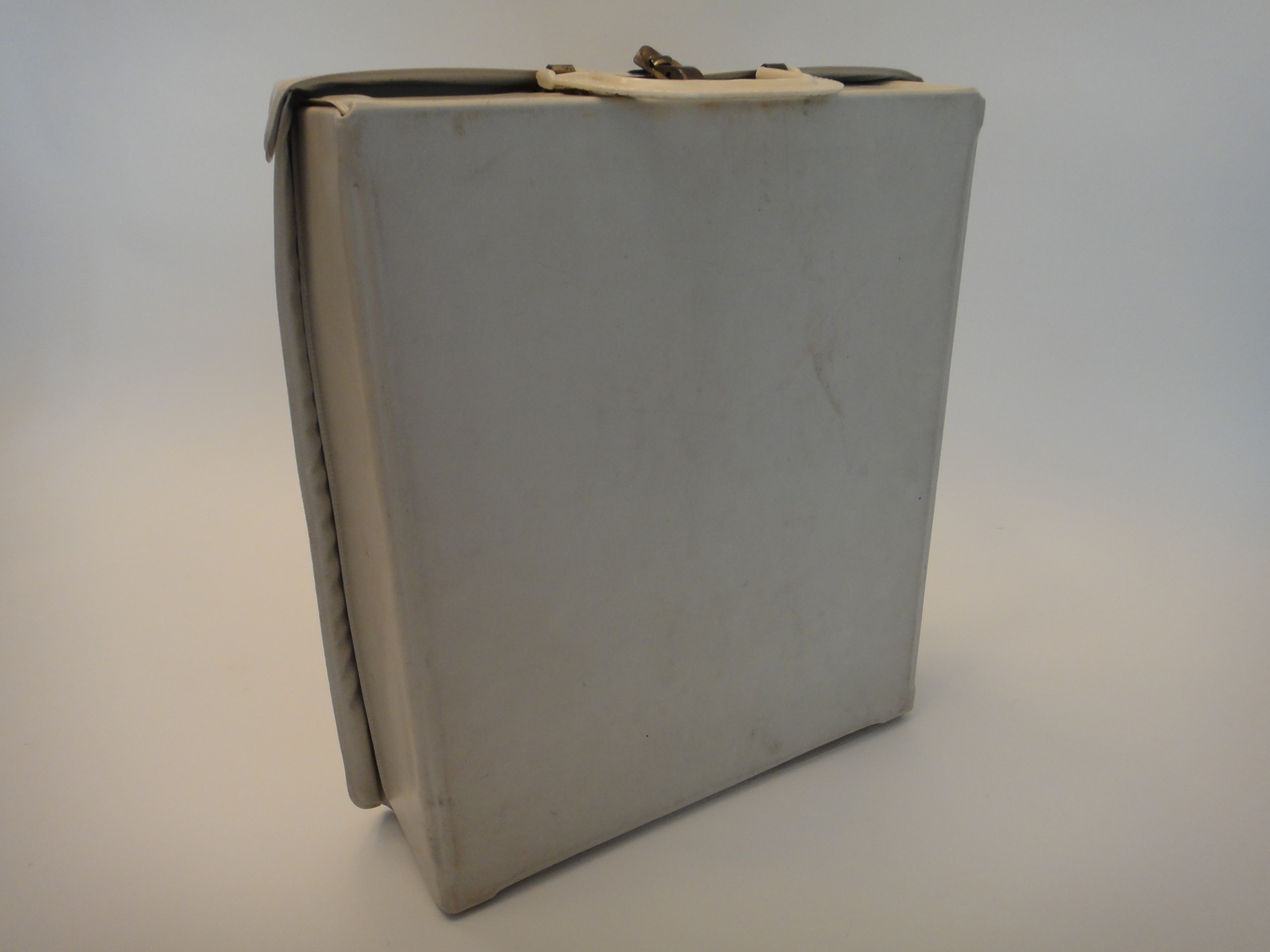 Vintage 1961 Barbie Doll Case, Barbie & Accessories | EBTH