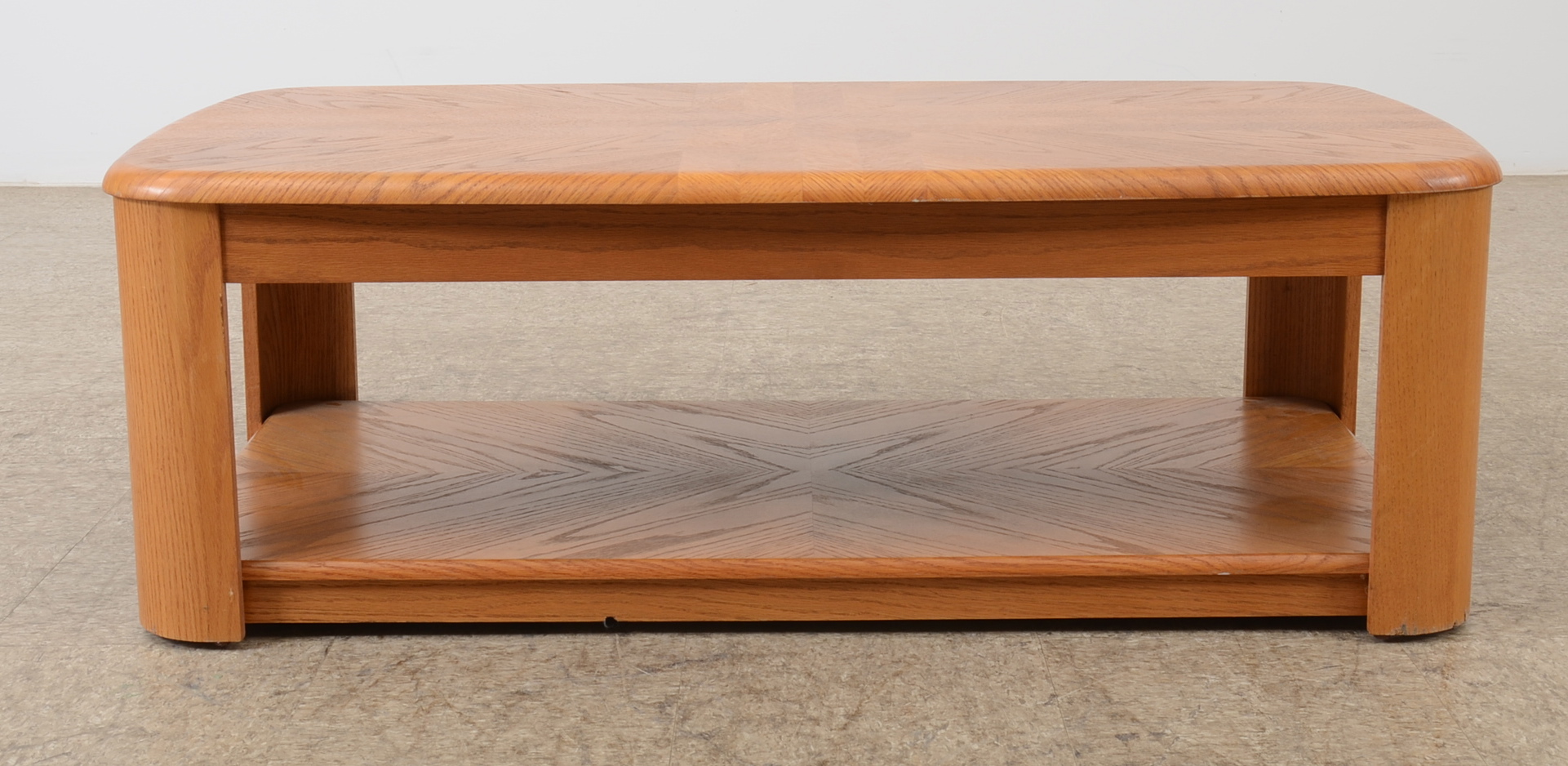 Contemporary Light Oak Veneer Coffee Table EBTH