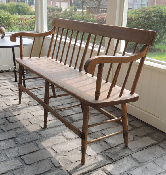 Antique Pine Deacon's Bench EBTH