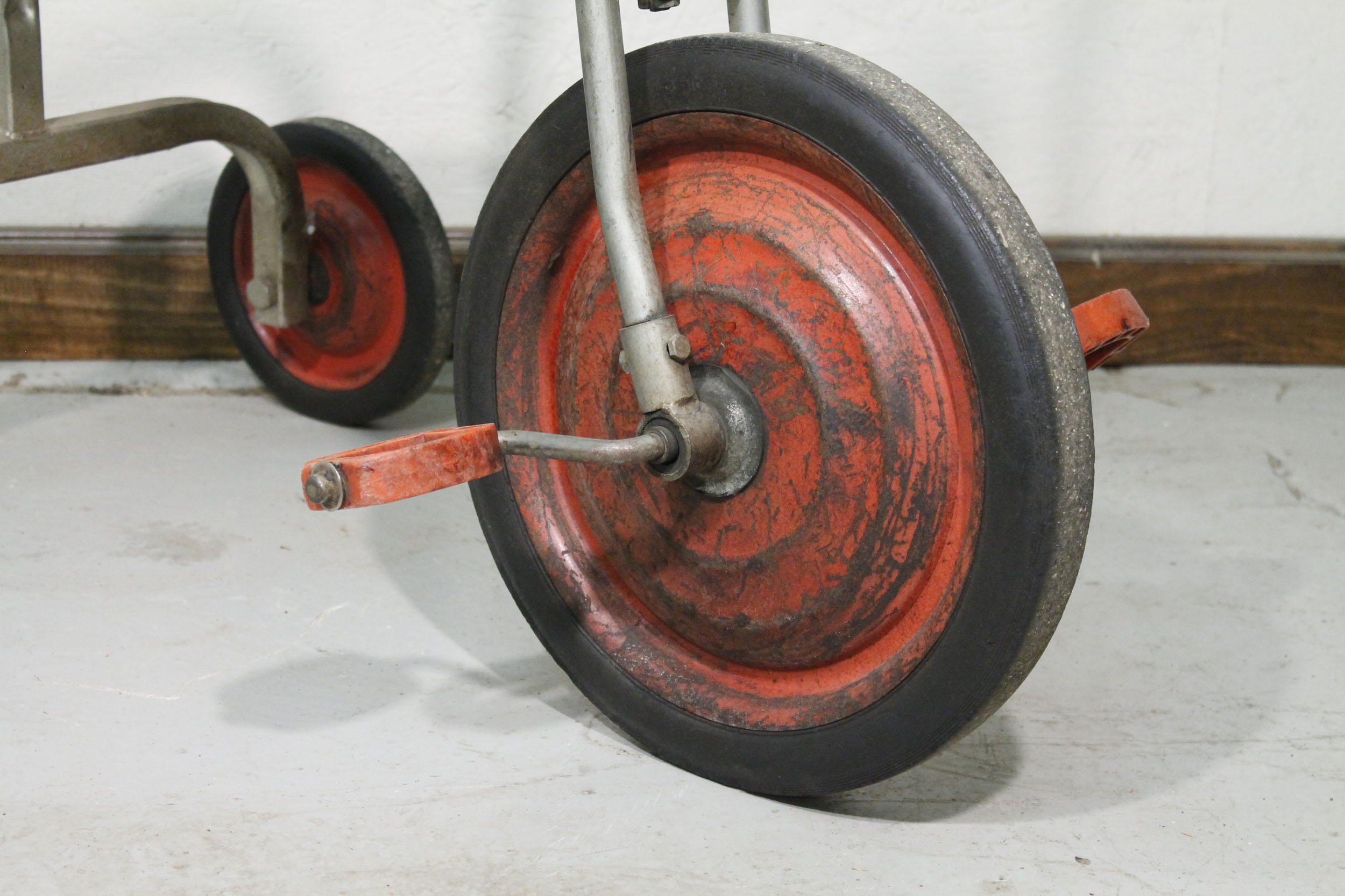 Vintage Angeles Cast Aluminum Tricycle EBTH