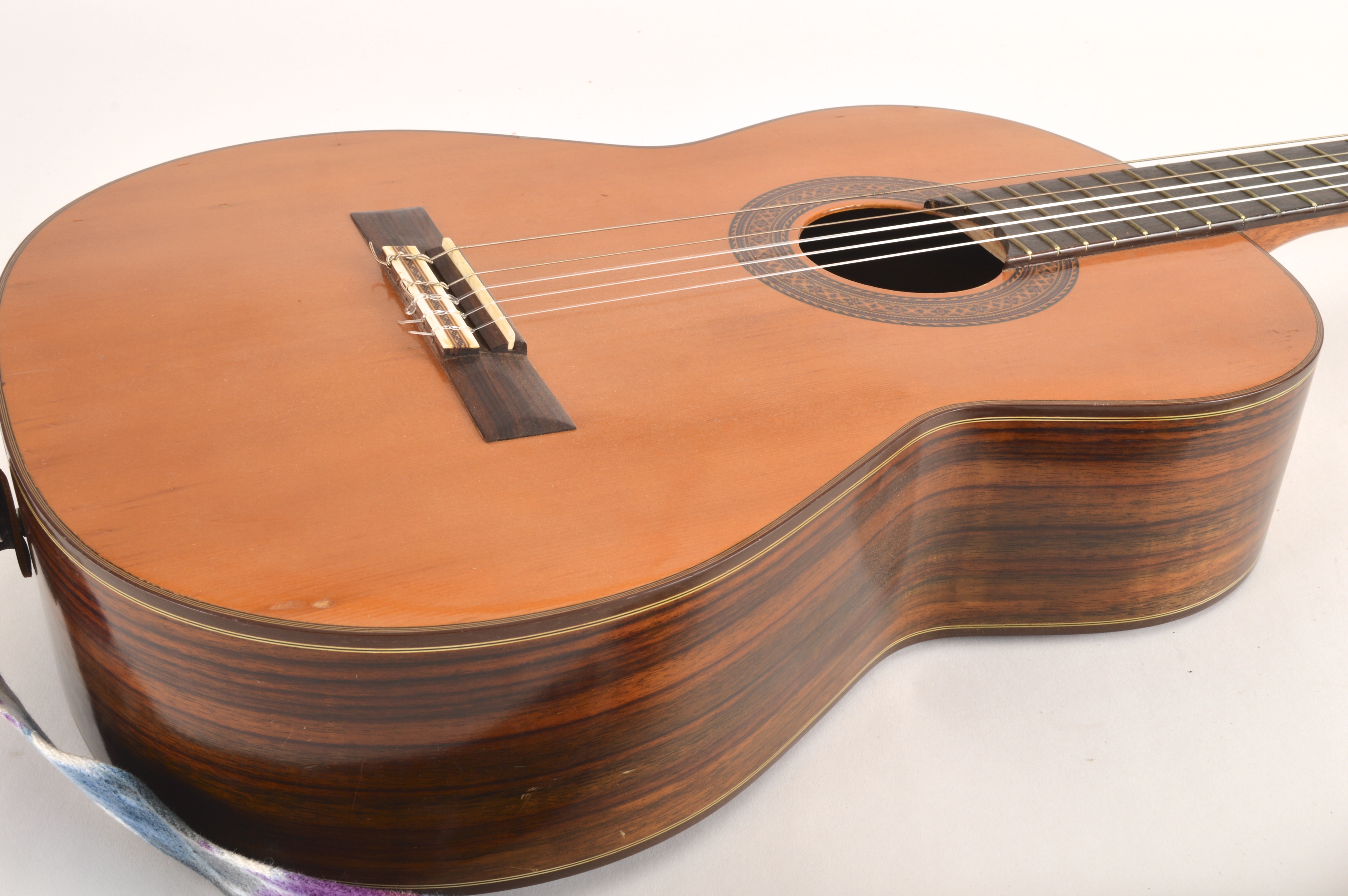 Vintage Suzuki Estrada Classical Acoustic Guitar EBTH