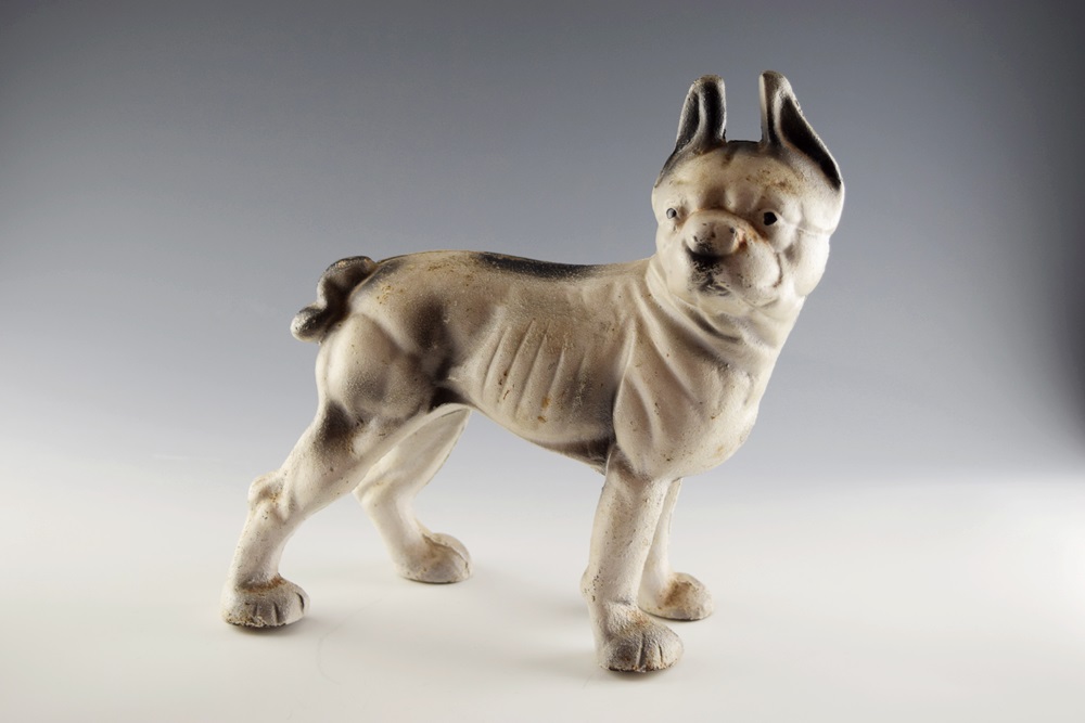 An Early Antique Hubley Cast Iron French Bulldog Door Stop EBTH