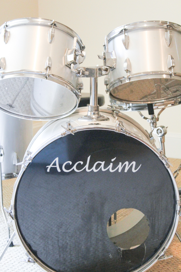 Vintage Tama Royalstar Drum Kit and Accessories EBTH