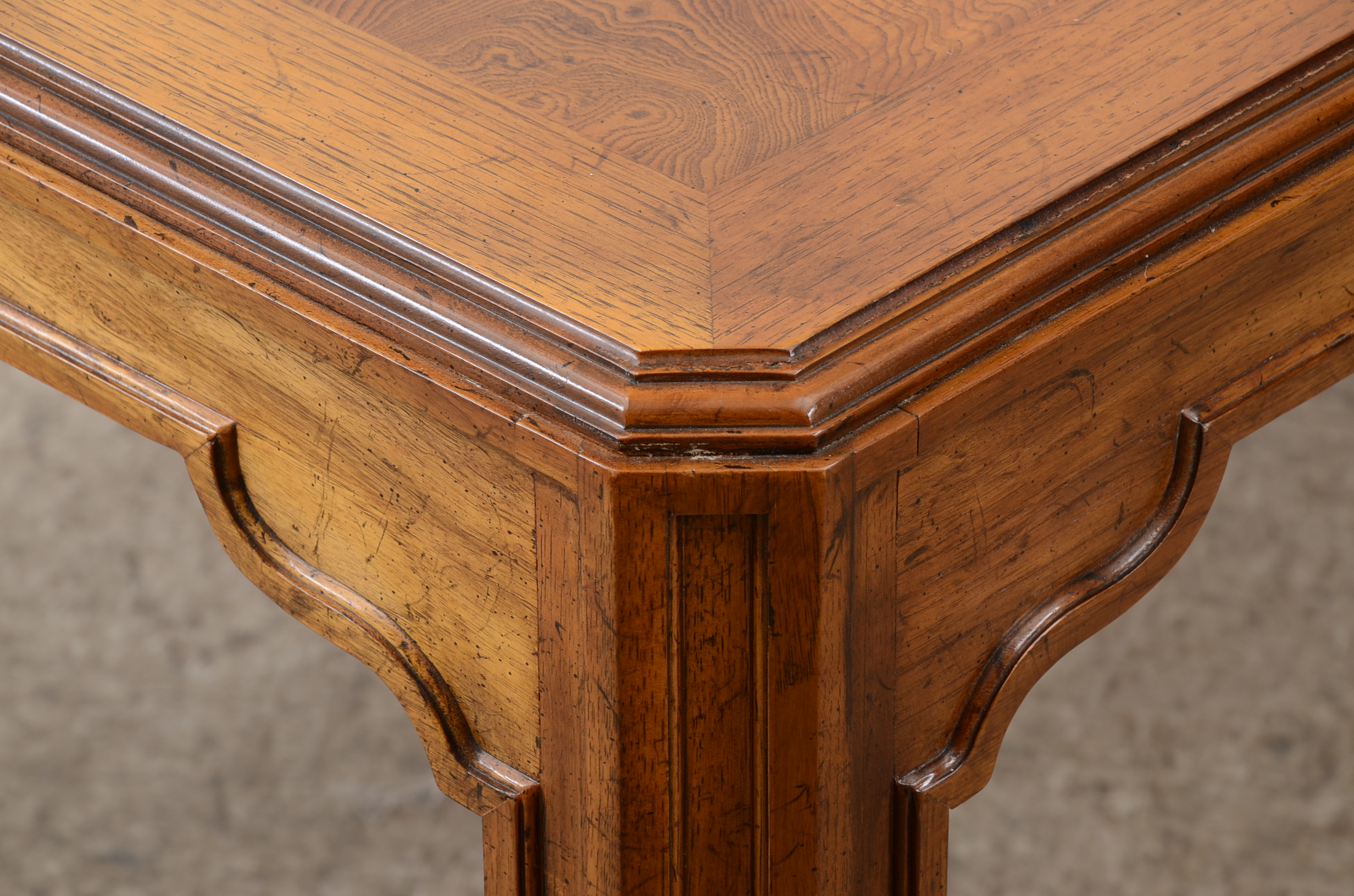 Drexel "Heritage Sketchbook" Dining Table EBTH