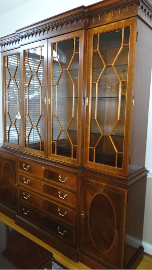 James River Breakfront China Cabinet By Hickory Chair Ebth