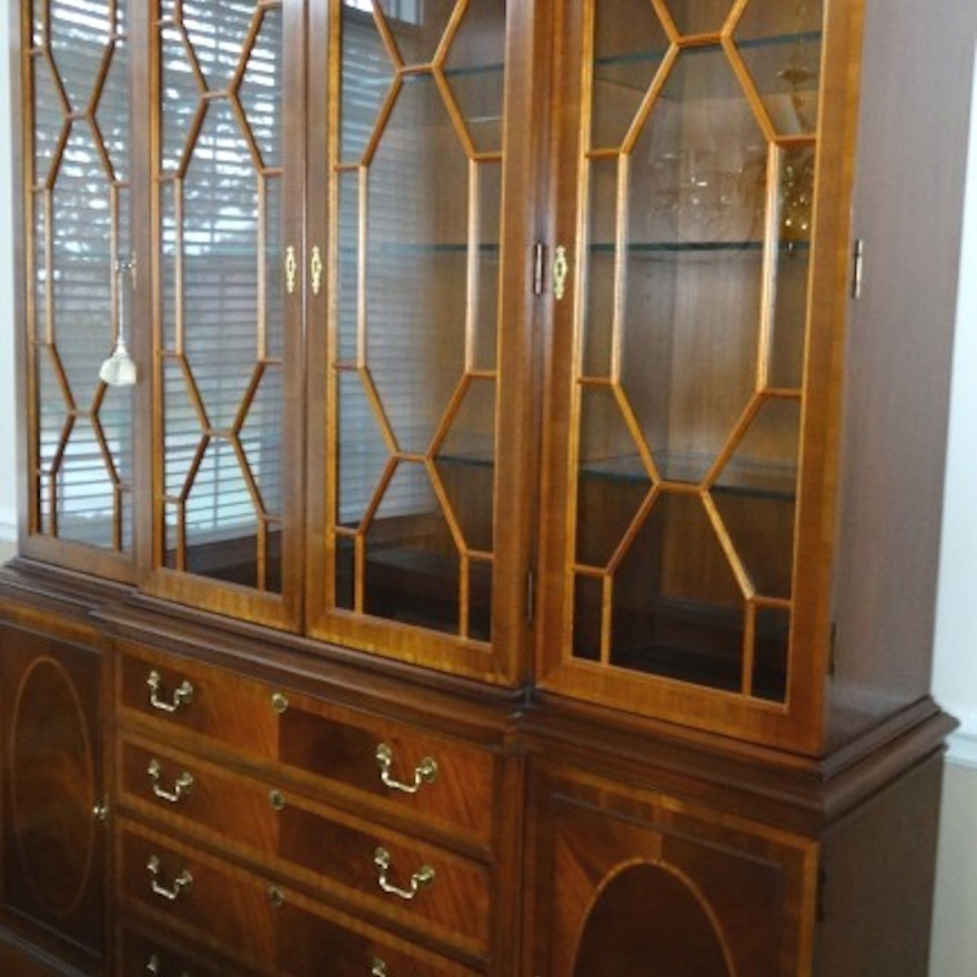 James River Breakfront China Cabinet By Hickory Chair Ebth