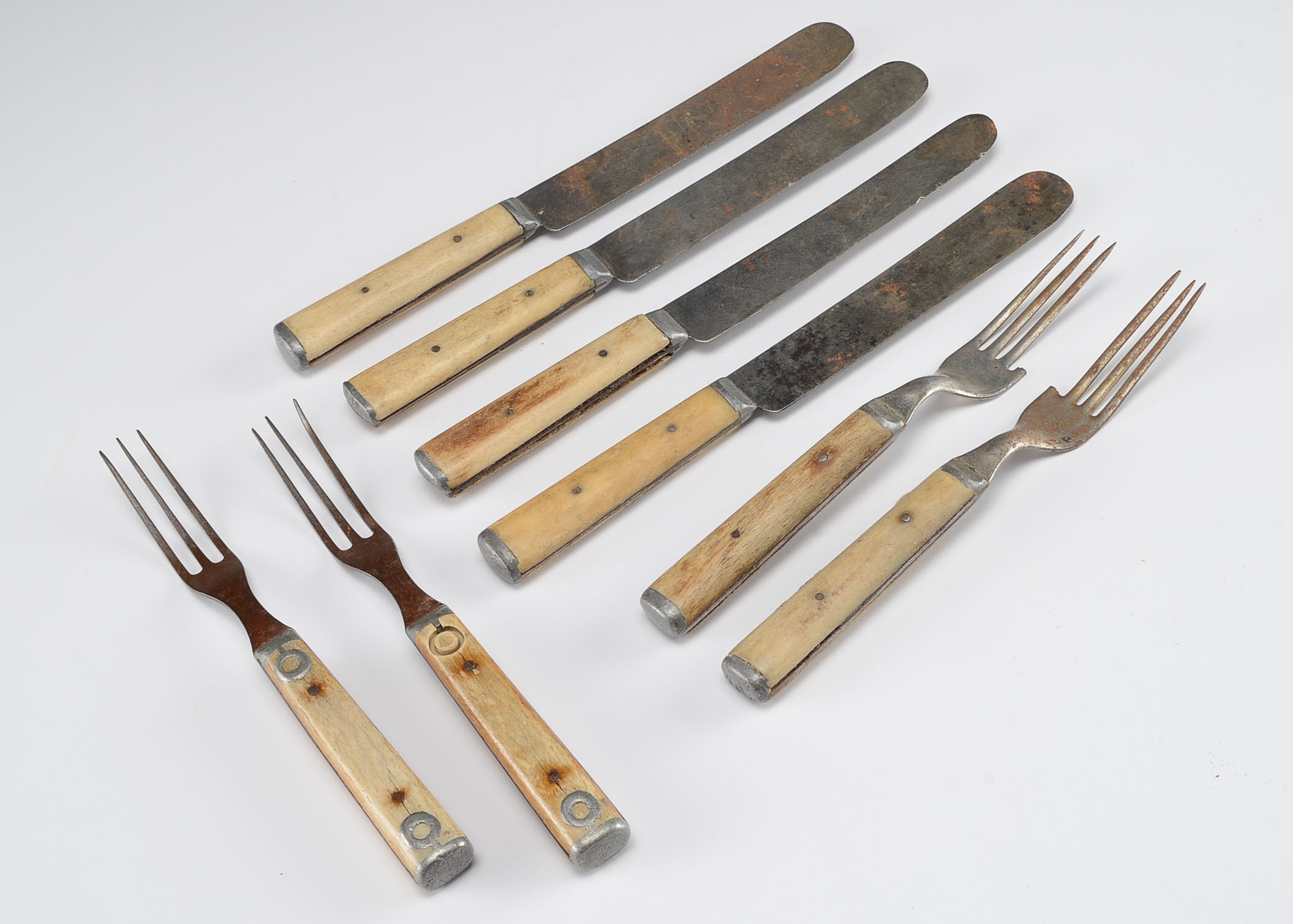 Civil War Era Fork and Knife Flatware Set of Four EBTH