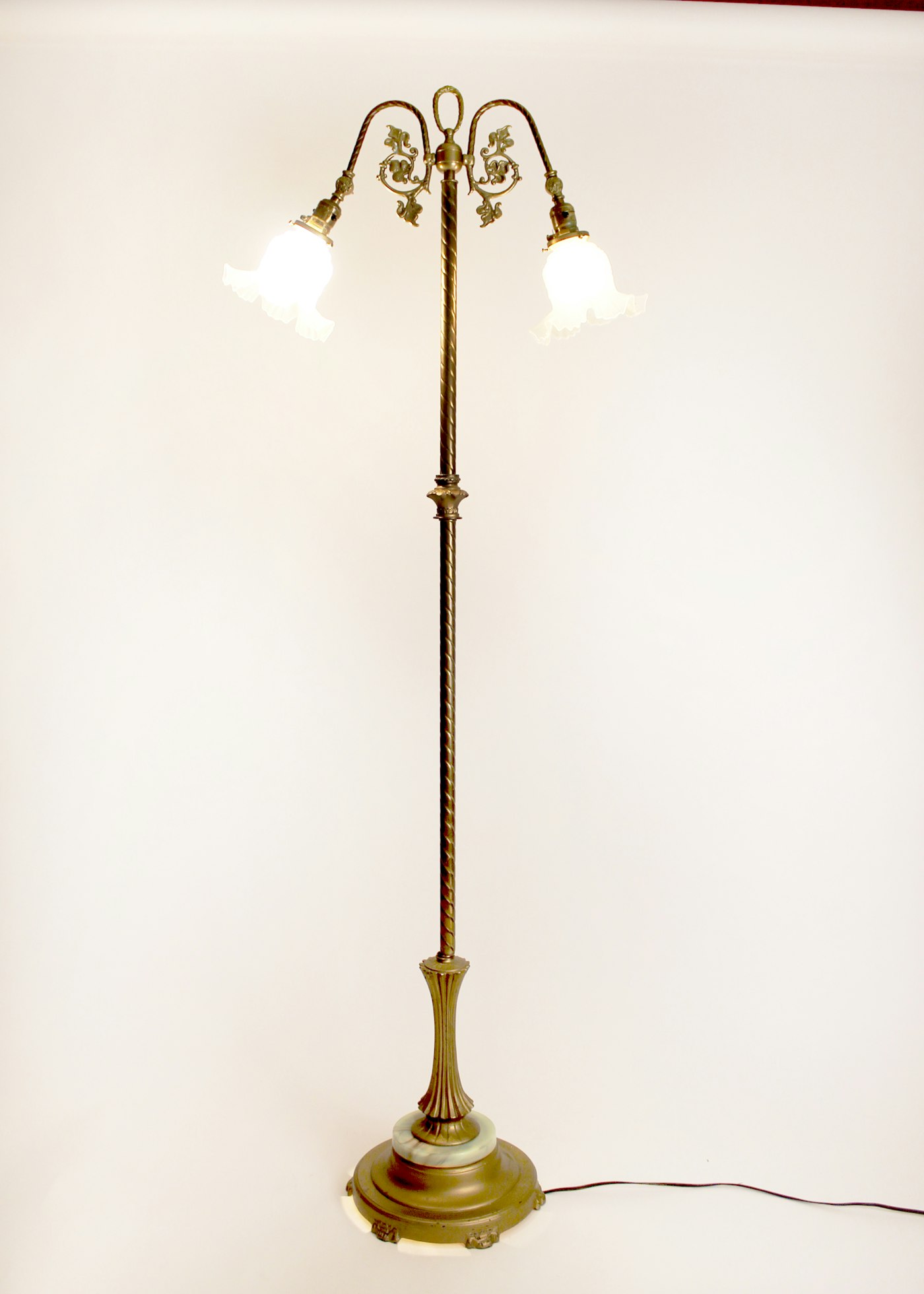 Vintage Victorian Brass Floor Lamp With Marble Base Night Light Ebth