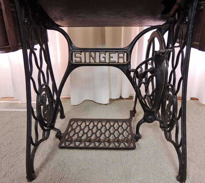 Antique Sphinx Model 27 Singer Treadle Sewing Machine and EBTH