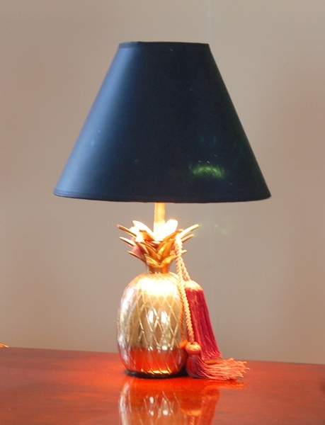 Brass Pineapple Accent Lamp EBTH