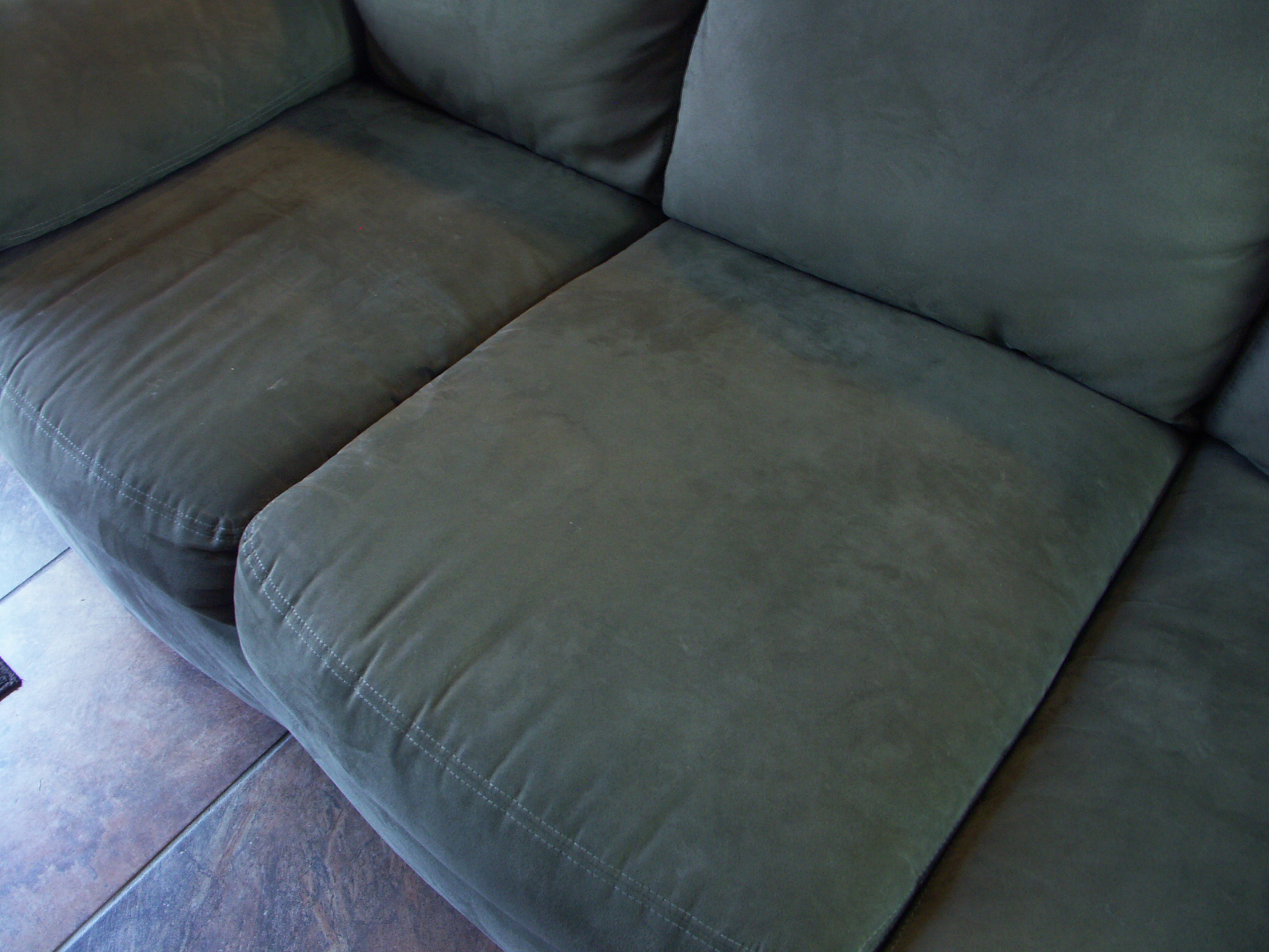 Ashley Furniture Contemporary Microfiber Sofa/HideaBed EBTH