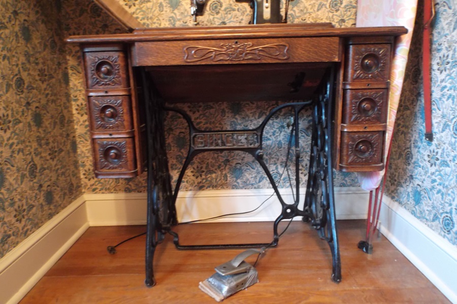 Converted Singer Treadle Sewing Table and Necchi Sewing Machine EBTH