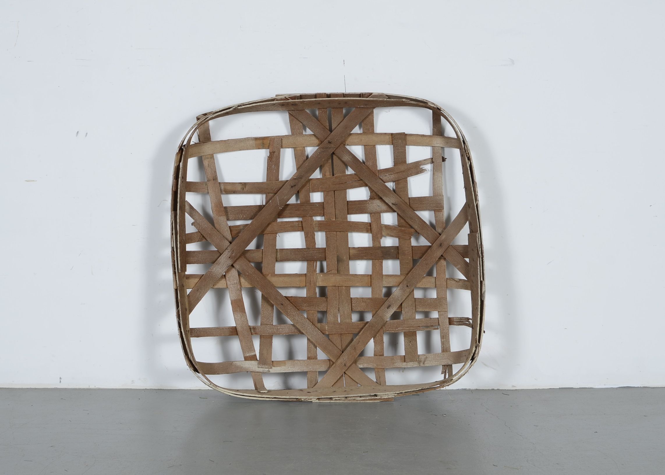 Vintage Kentucky Tobacco Basket EBTH