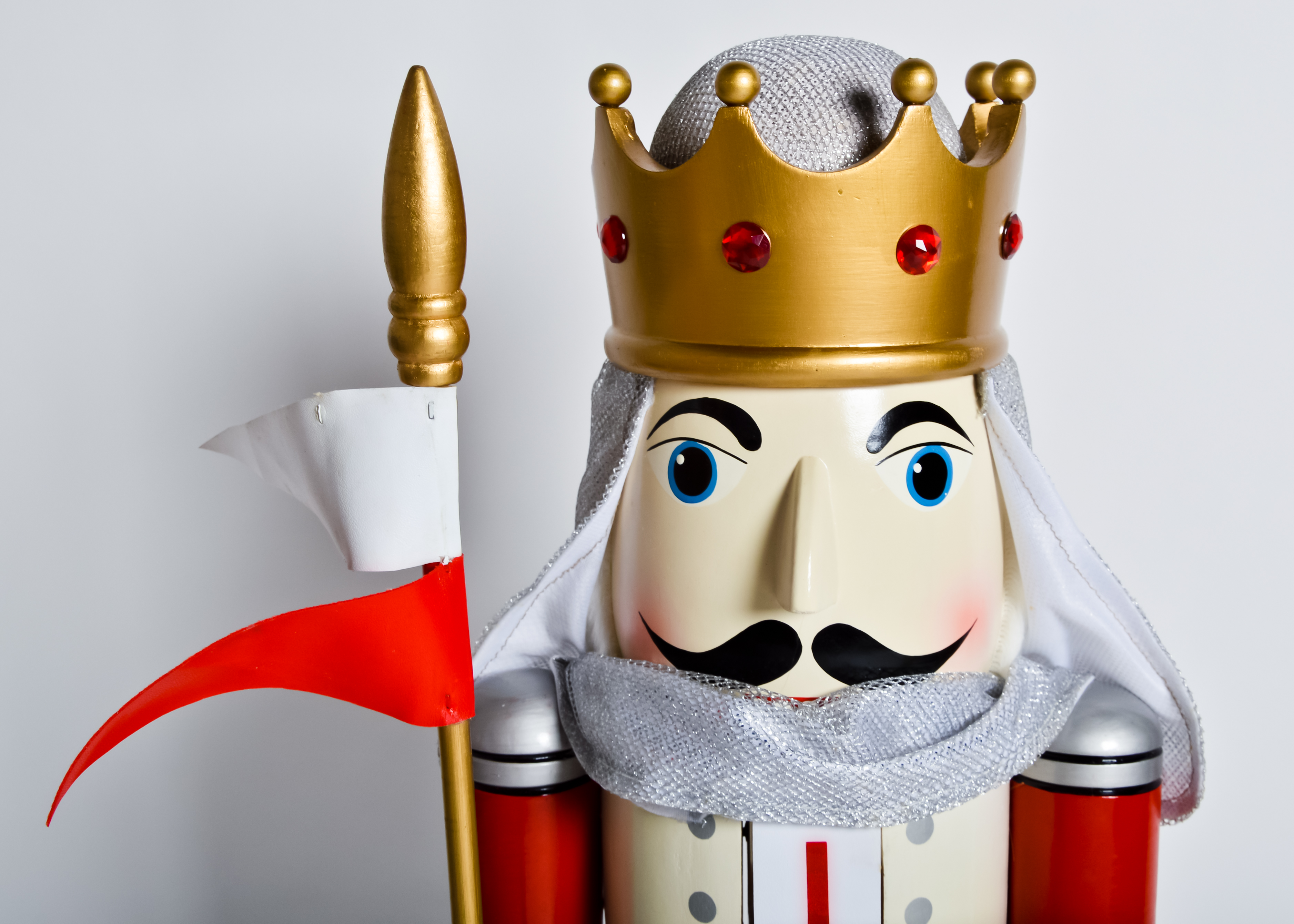 Large Wooden Nutcracker Statue | EBTH