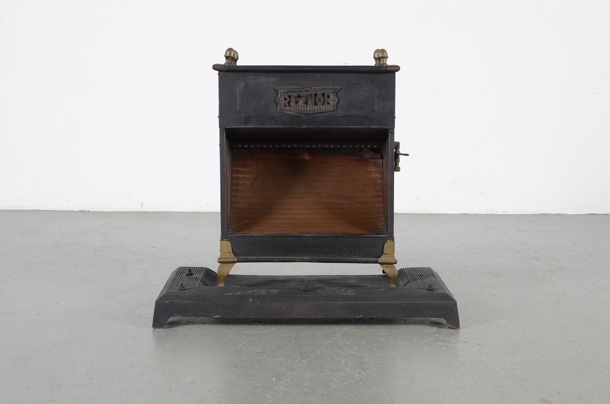 Antique Reznor Reflector Gas Heater | EBTH