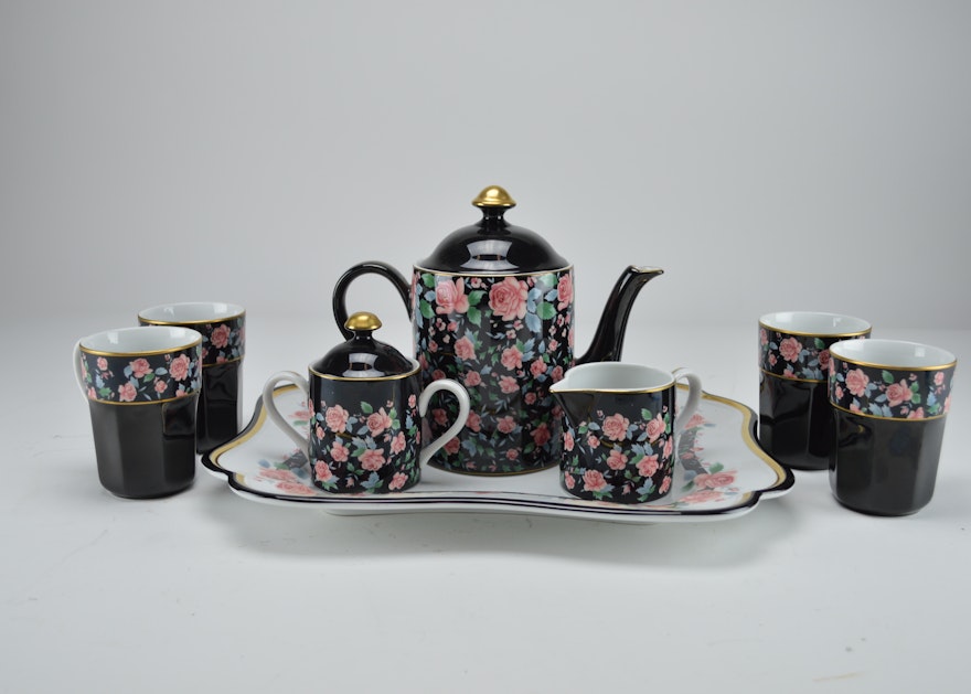 Victorias Garden Porcelain Tea Set By Gear Arita Ebth 