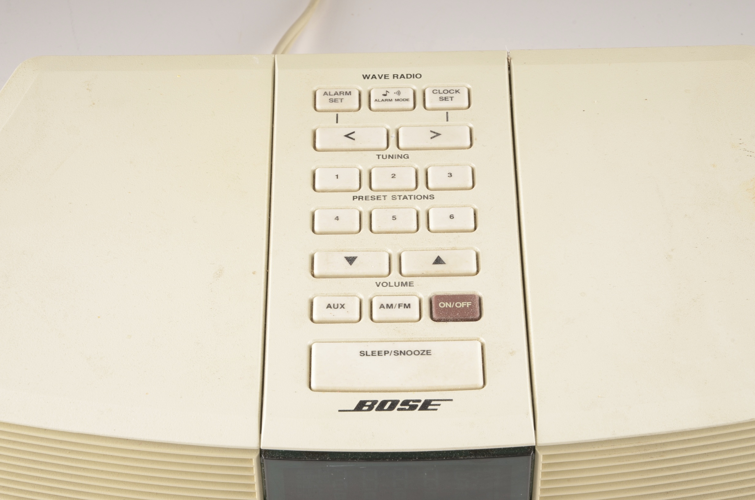 White Bose Wave Alarm Clock EBTH