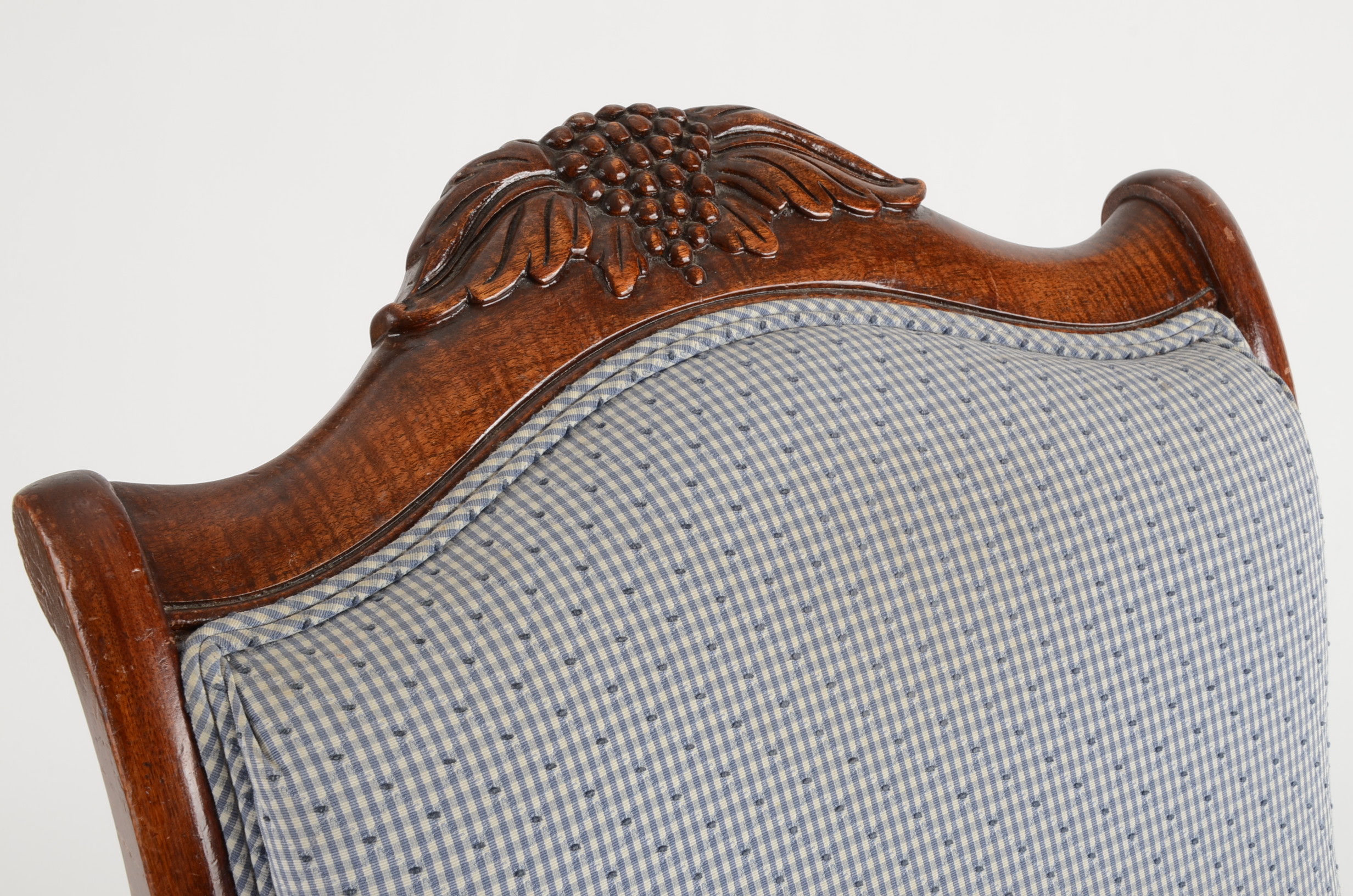 Victorian Style Gooseneck Rocking Chair EBTH