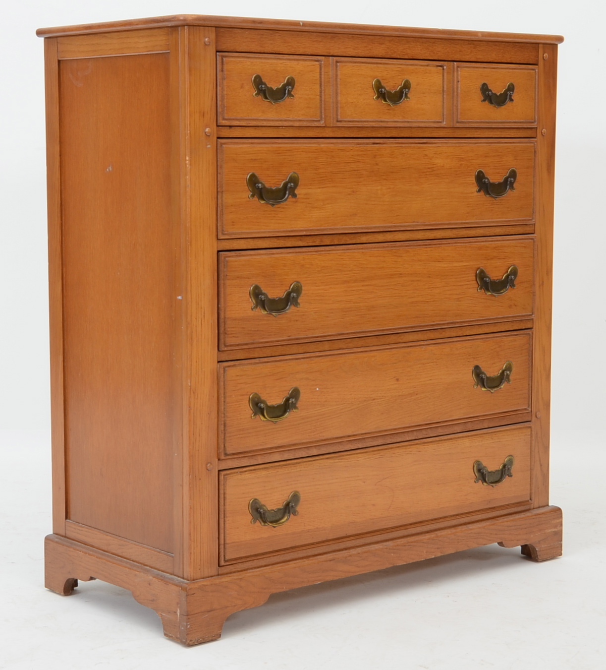 LinkTaylor "Harvest Oak" Dresser EBTH