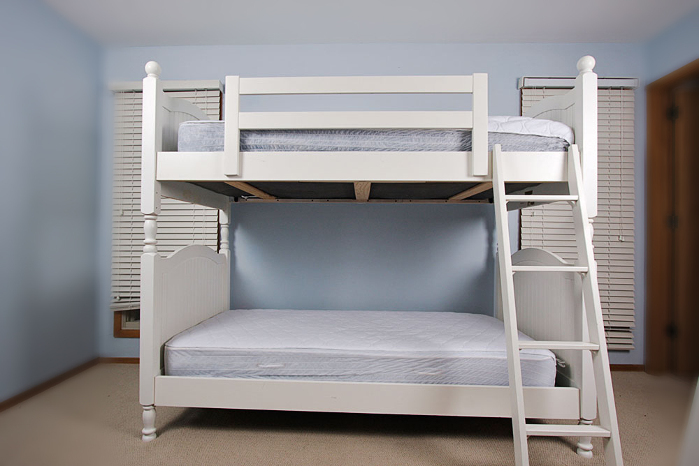 White Stanley Furniture Bunk Bed EBTH