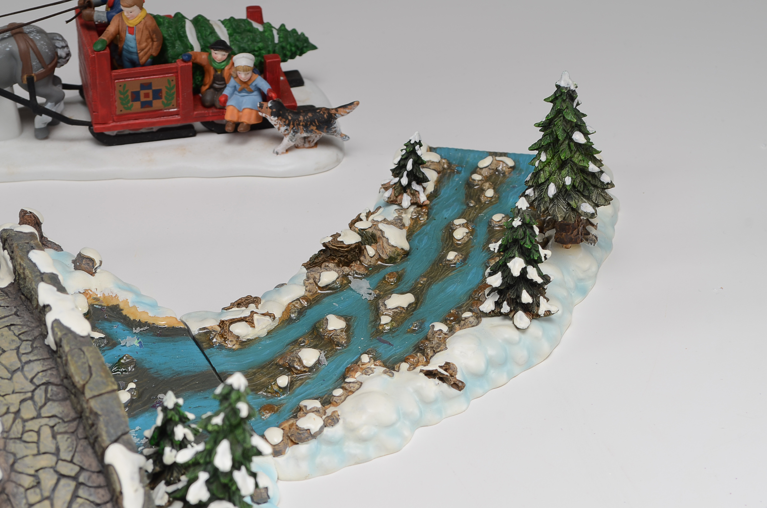 Dept 56 Village Mill Creek Pond Set EBTH