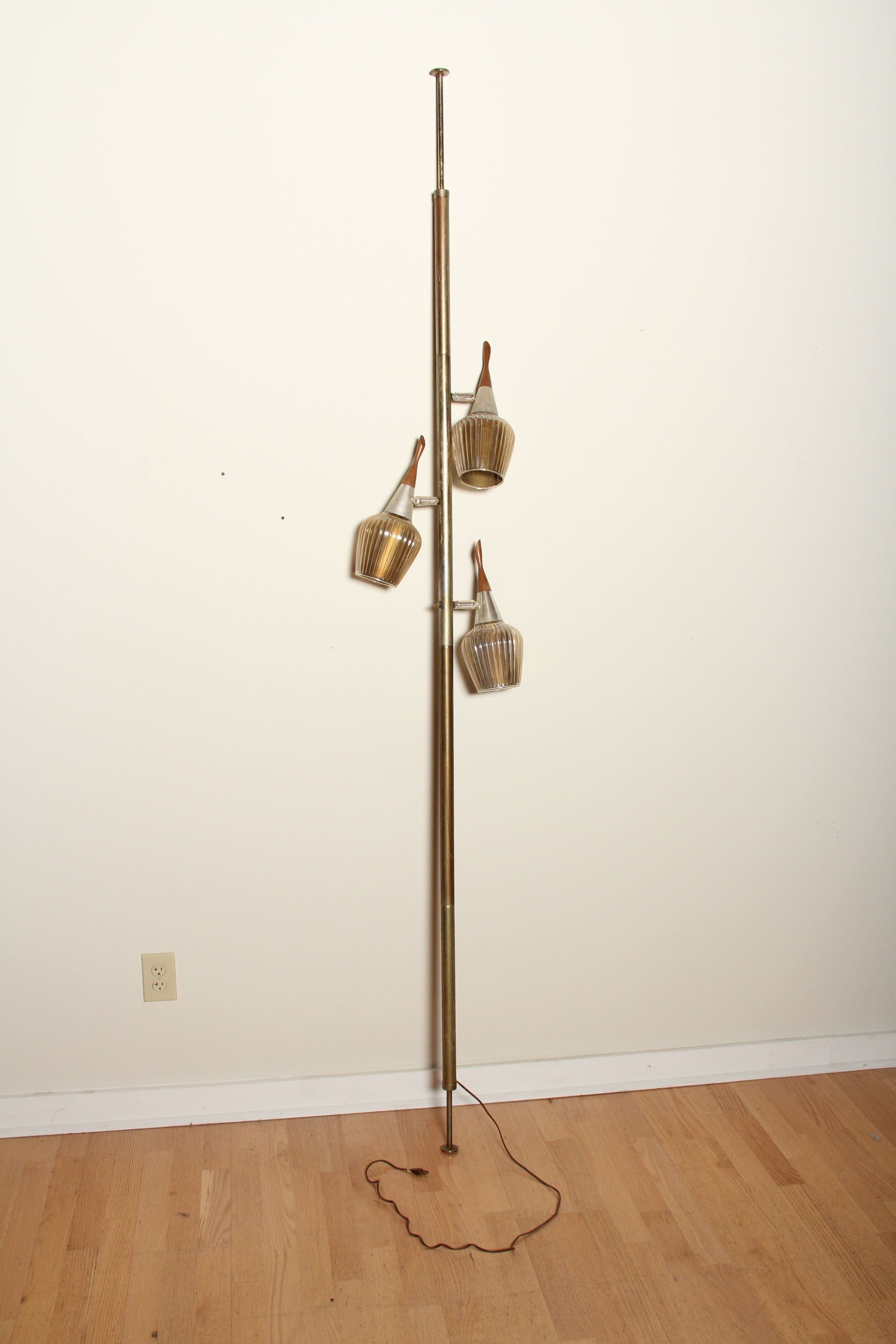 Mid Century Modern Pole Lamp | EBTH