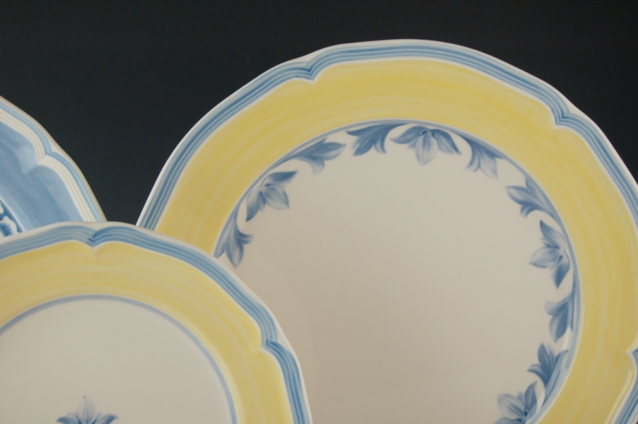 Villeroy & Boch Yellow and Blue Combination China Set of Fourteen EBTH