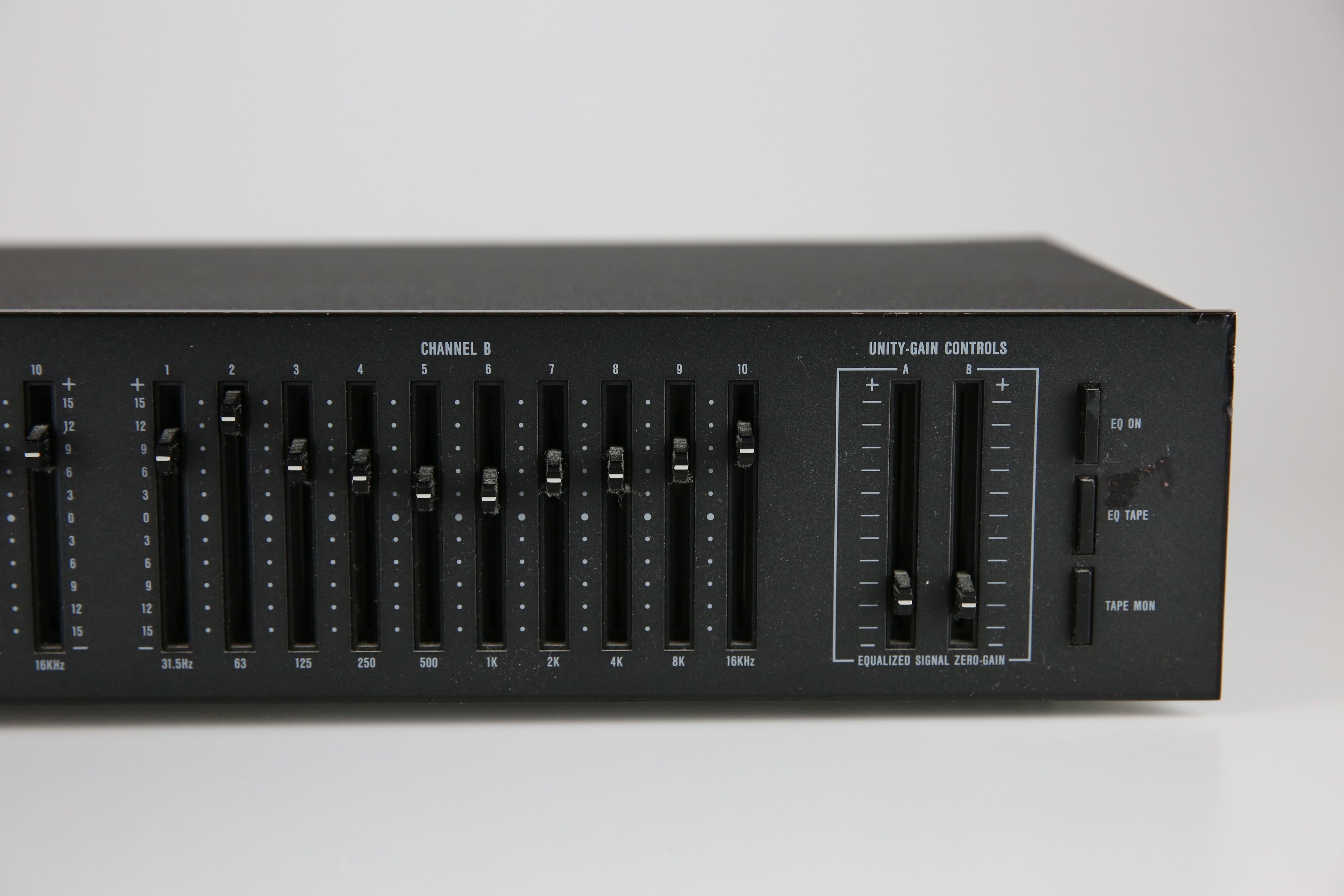 Soundcraftsmen Model SE550 Equalizer EBTH