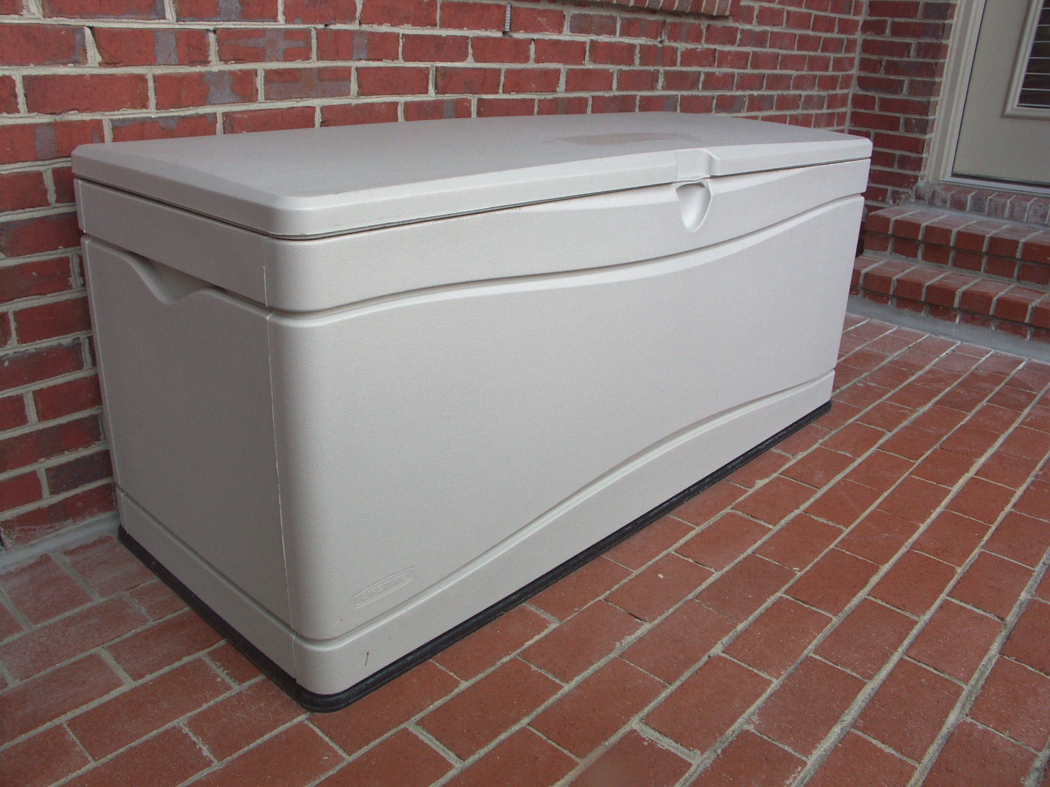Large Outdoor Storage Bin EBTH