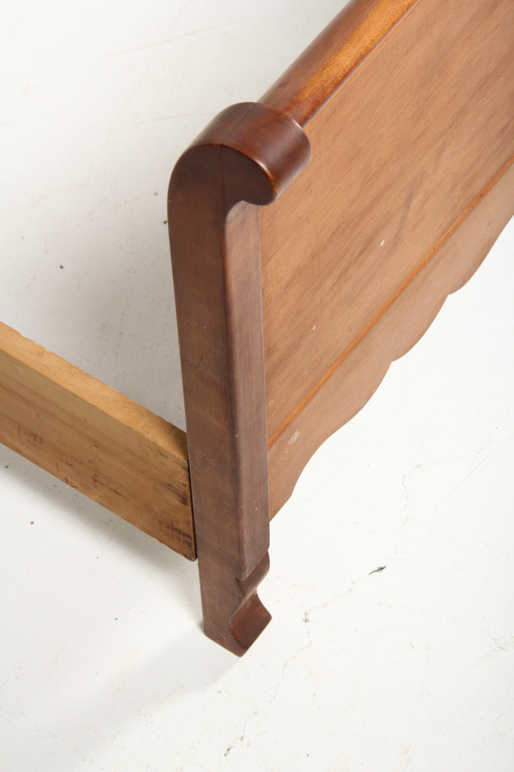 Pair of Maple Sleigh Beds EBTH