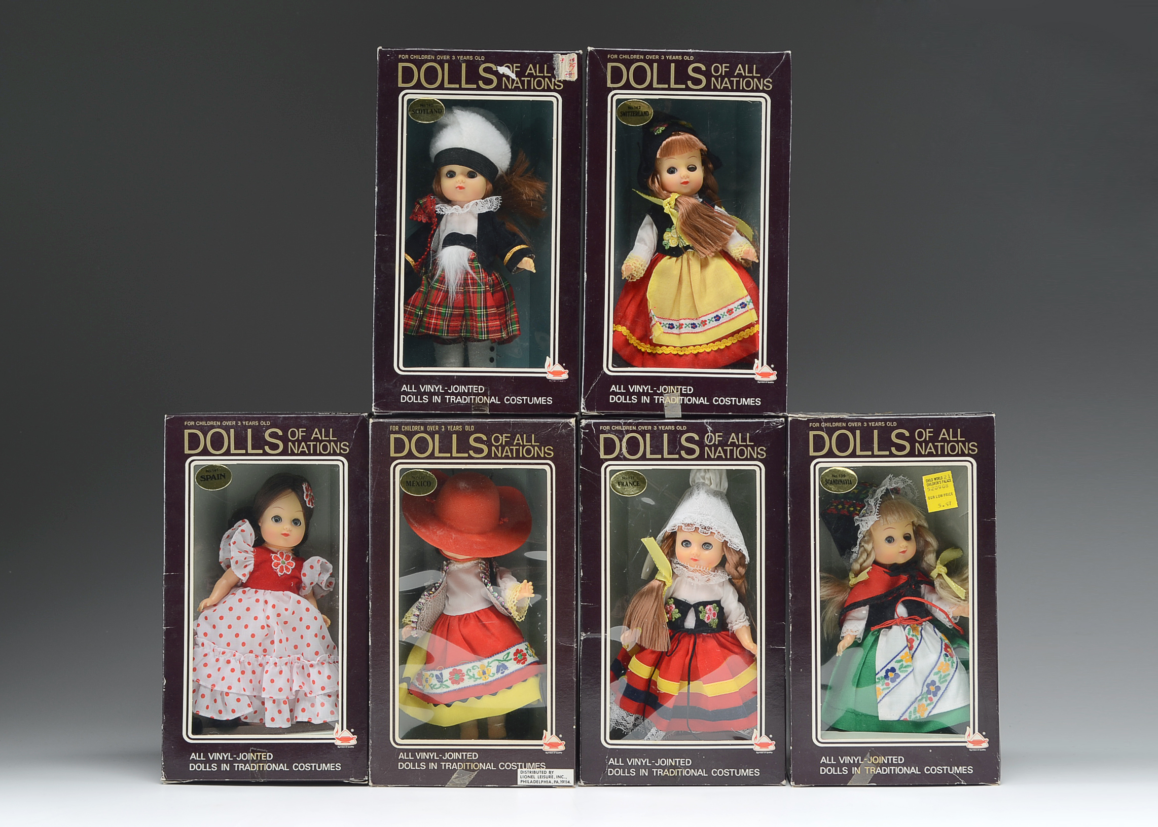 dolls of all nations collection