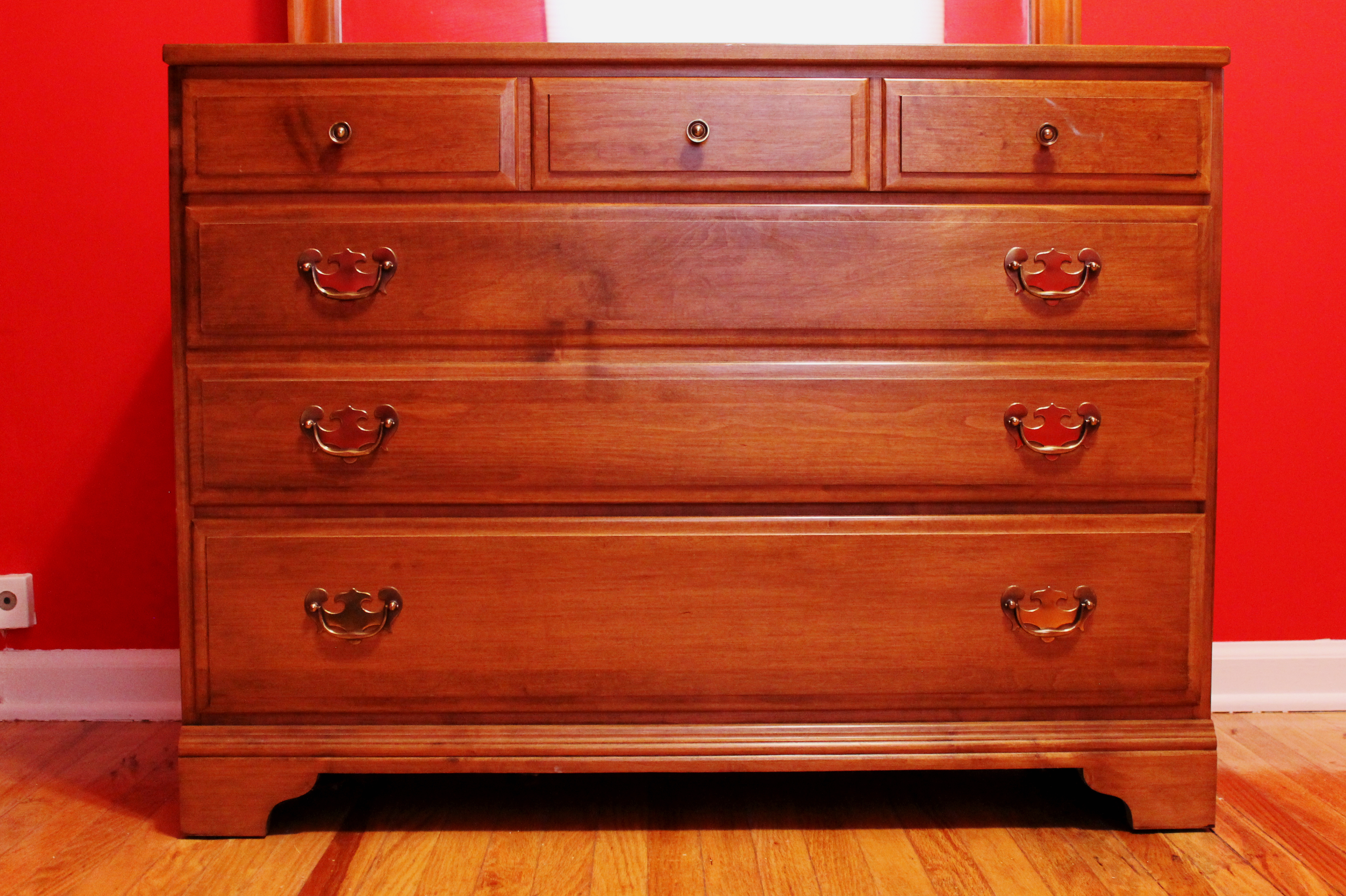 Vintage Kling Colonial Solid Maple Dresser with Framed Mirror EBTH