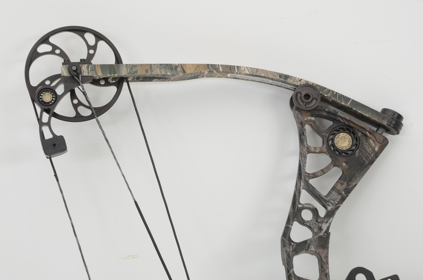 Bow package Mathews DXT / Beman ICS Hunter carbon arrows